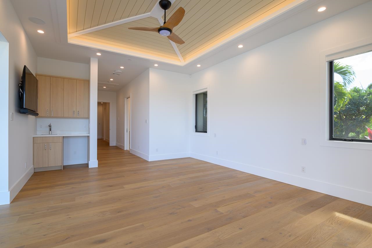 1015 ANAPUNI Pl Unit: 62