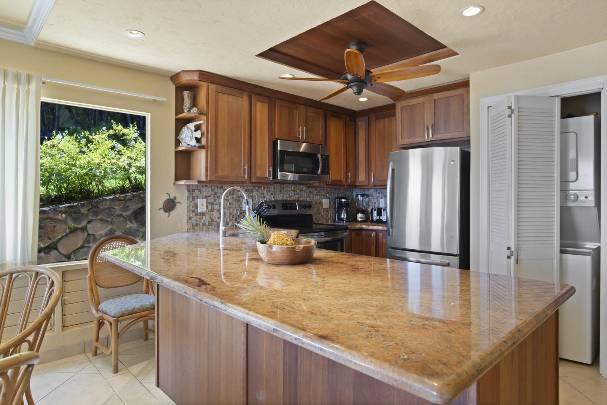 4909 LOWER HONOAPIILANI Rd Unit: A10