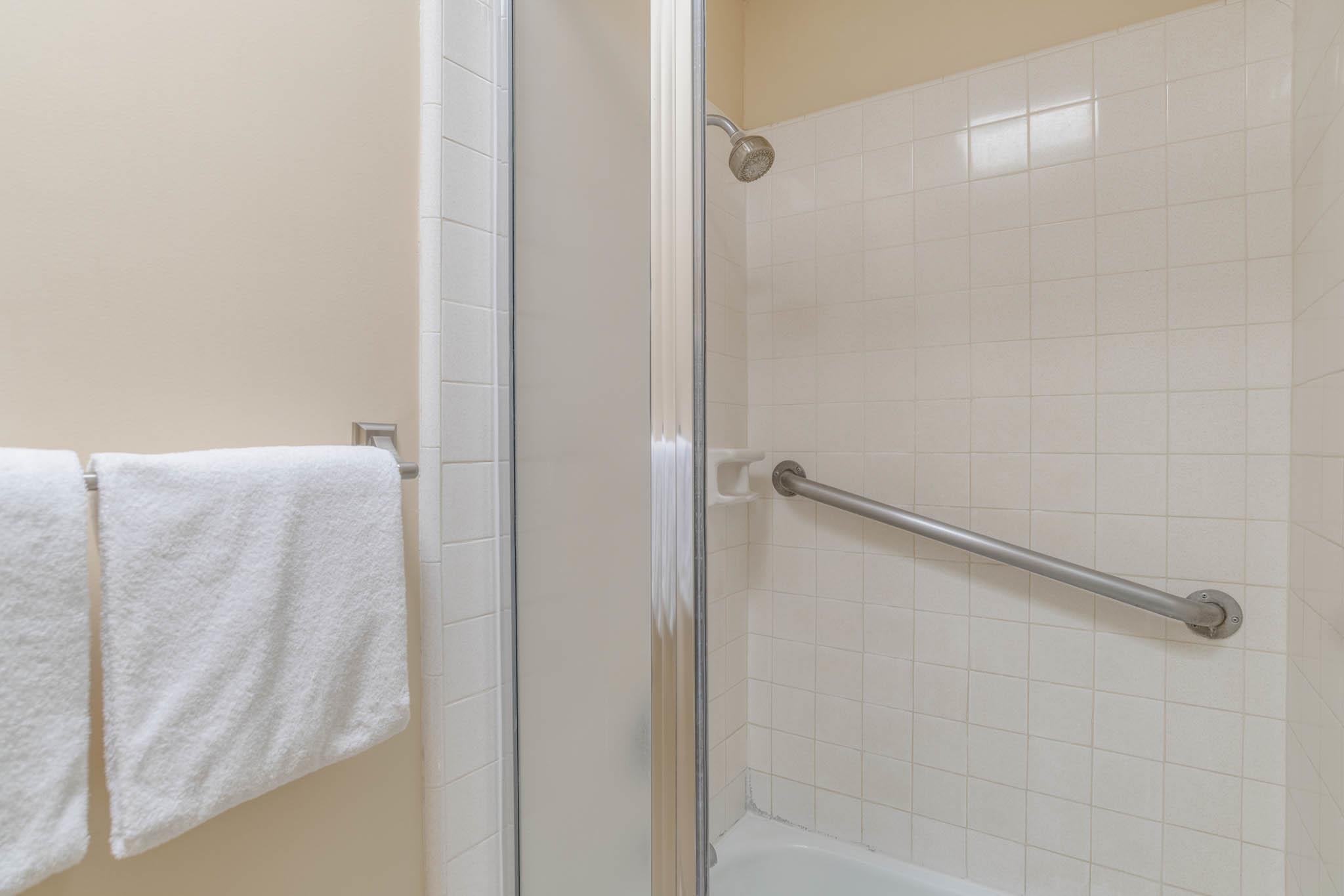 4909 LOWER HONOAPIILANI Rd Unit: A6