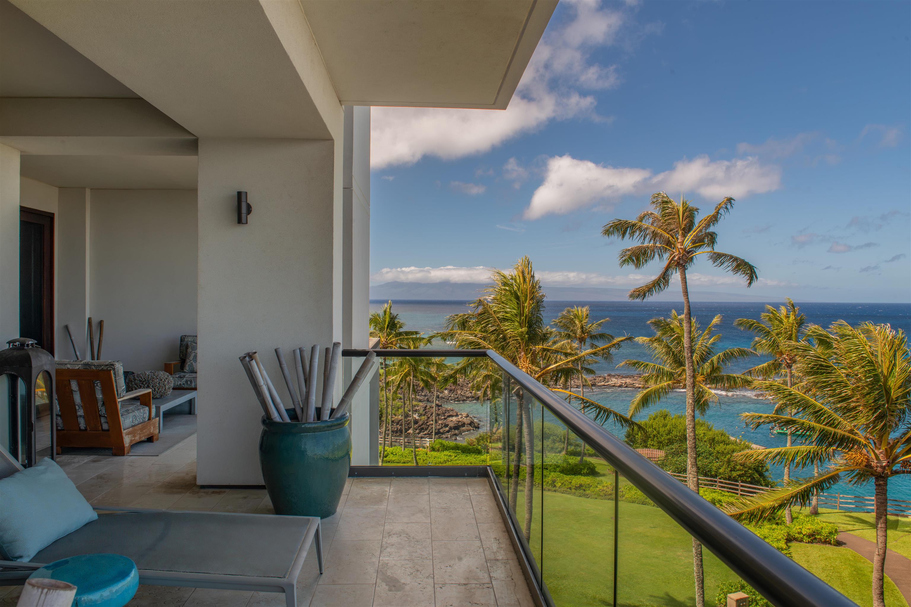 1 Bay Dr Unit: 2502