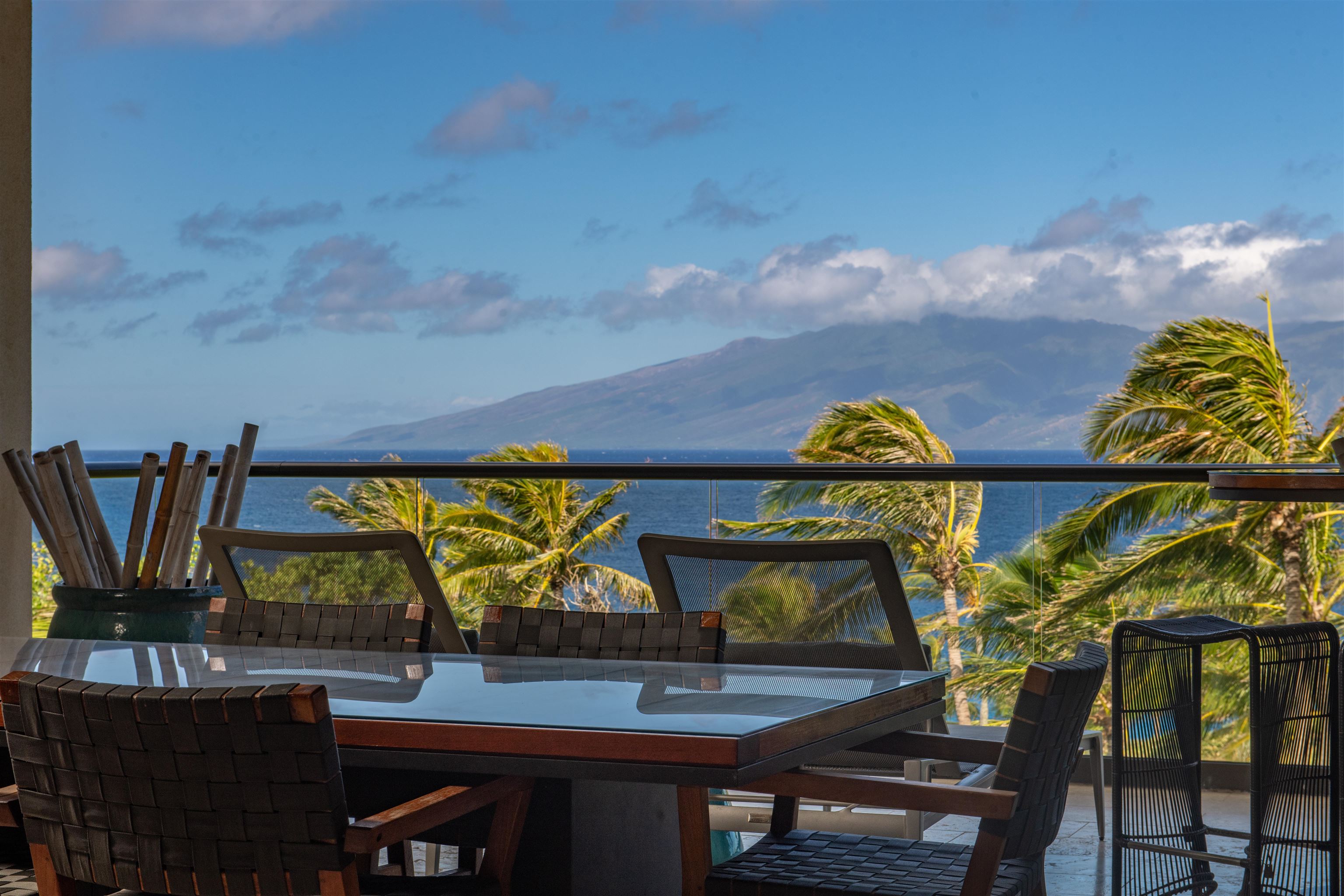 1 Bay Dr Unit: 2502