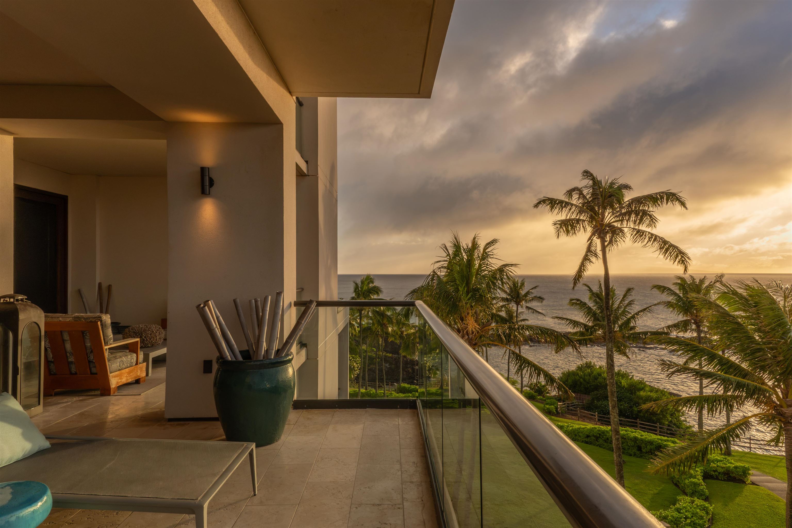 1 Bay Dr Unit: 2502