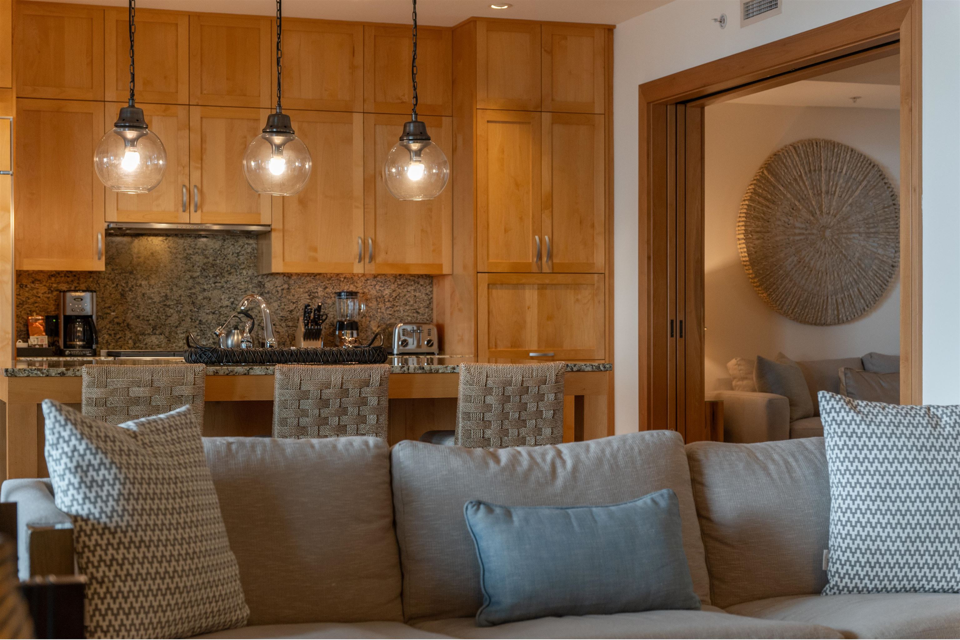 1 Bay Dr Unit: 2502