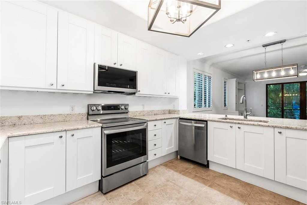 1035 Sandpiper ST # F101