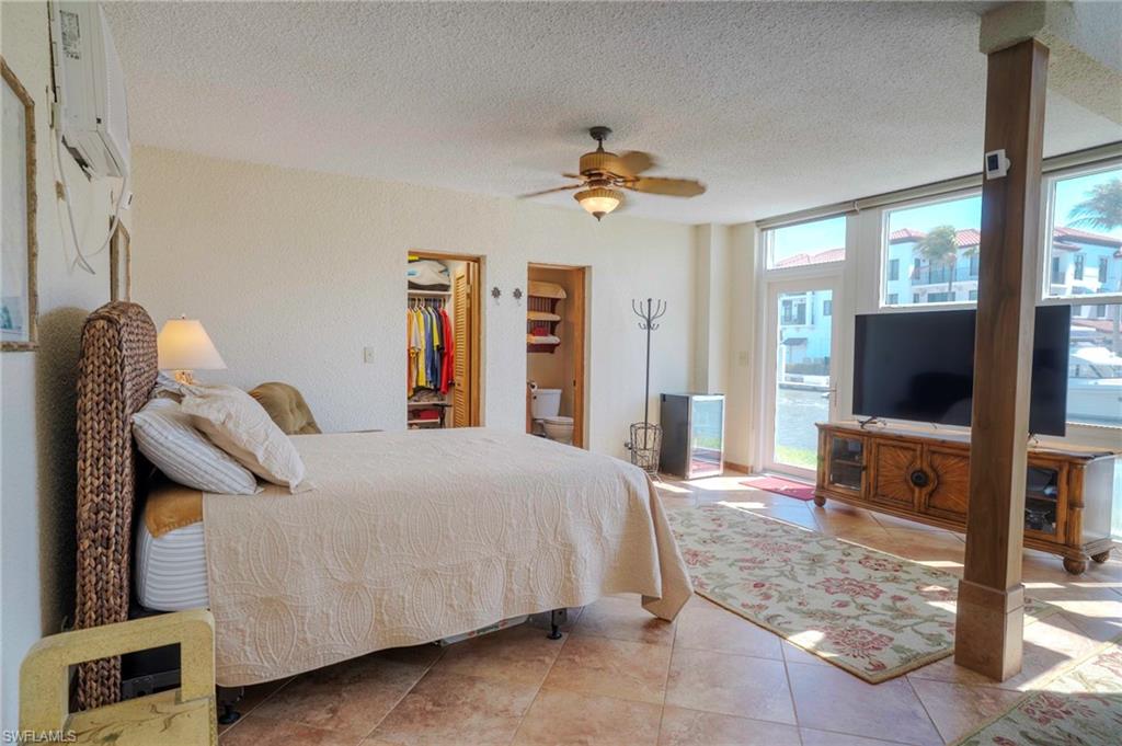 805 River Point DR 103C