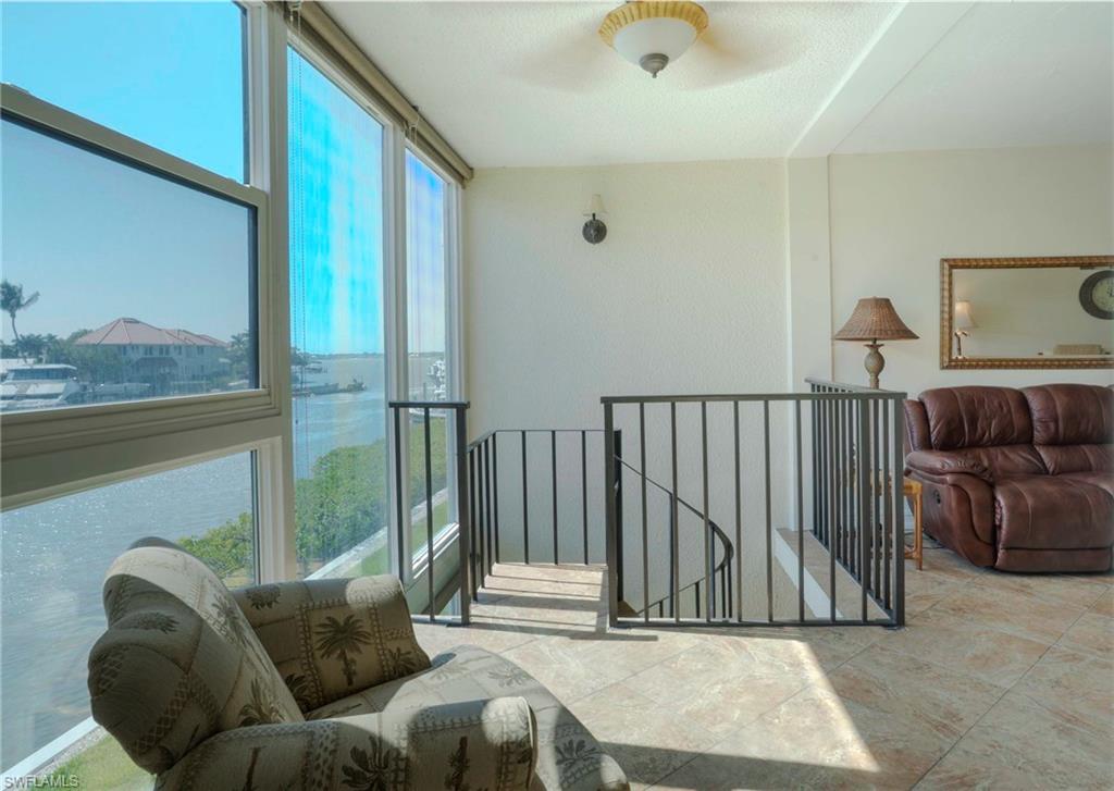 805 River Point DR 103C