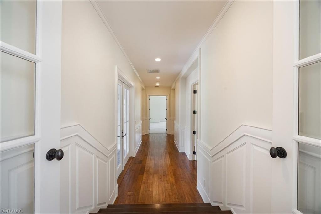2263 Coach House LN