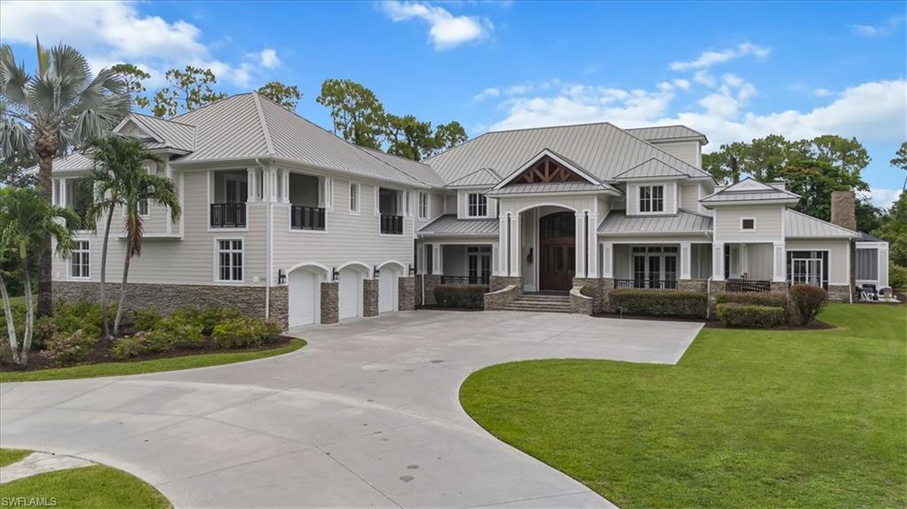 2263 Coach House LN