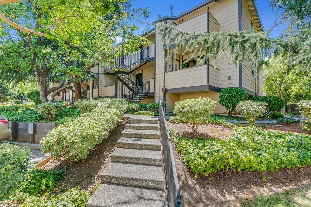 274 Stonegate Circle