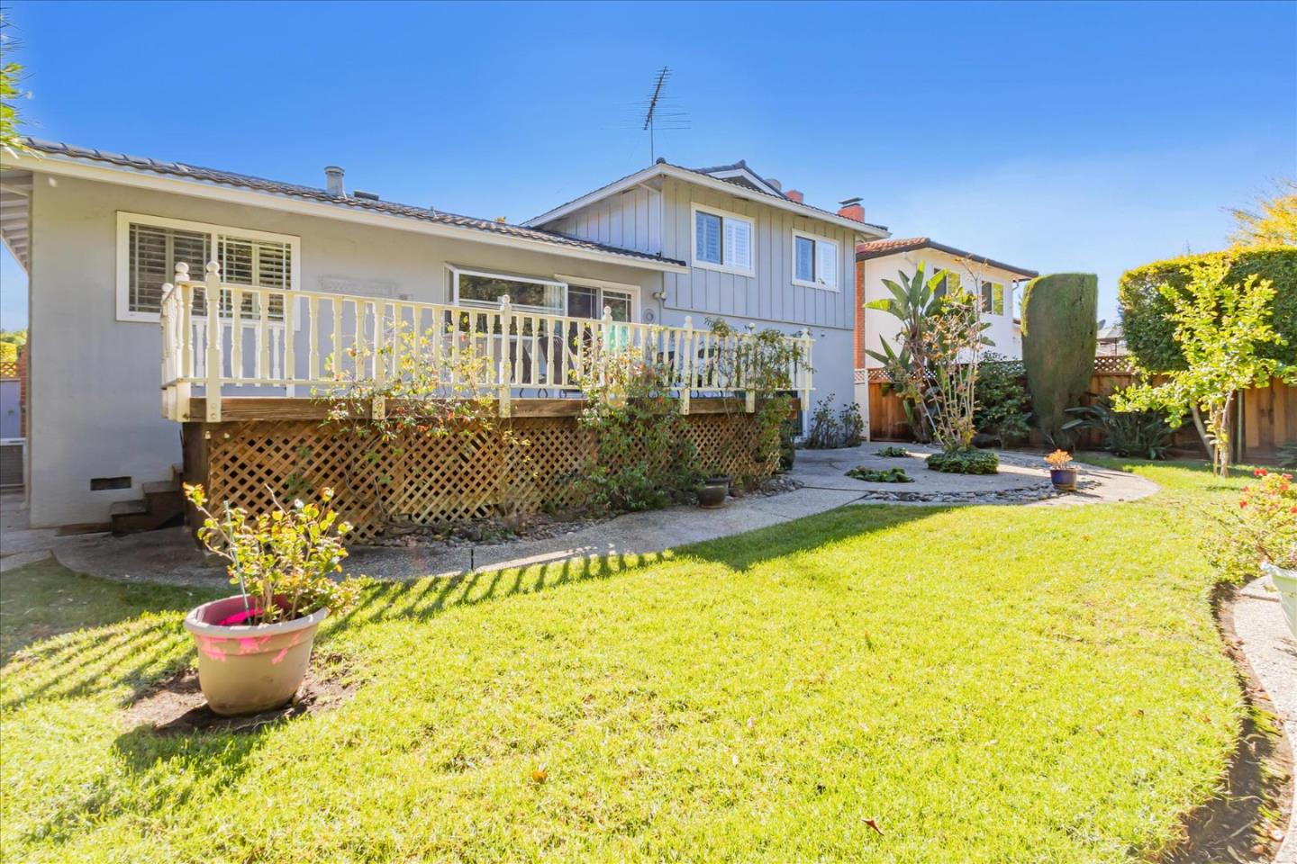 1487 Portobelo Drive