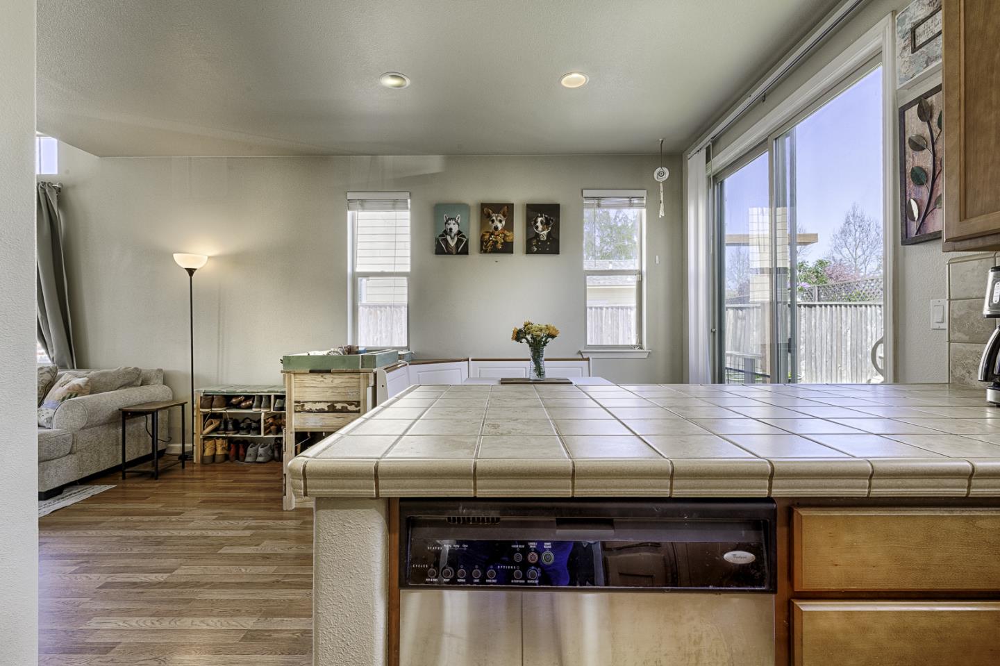 4015 Agassi Dr