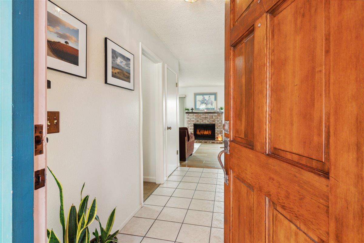 3127 Lake Drive