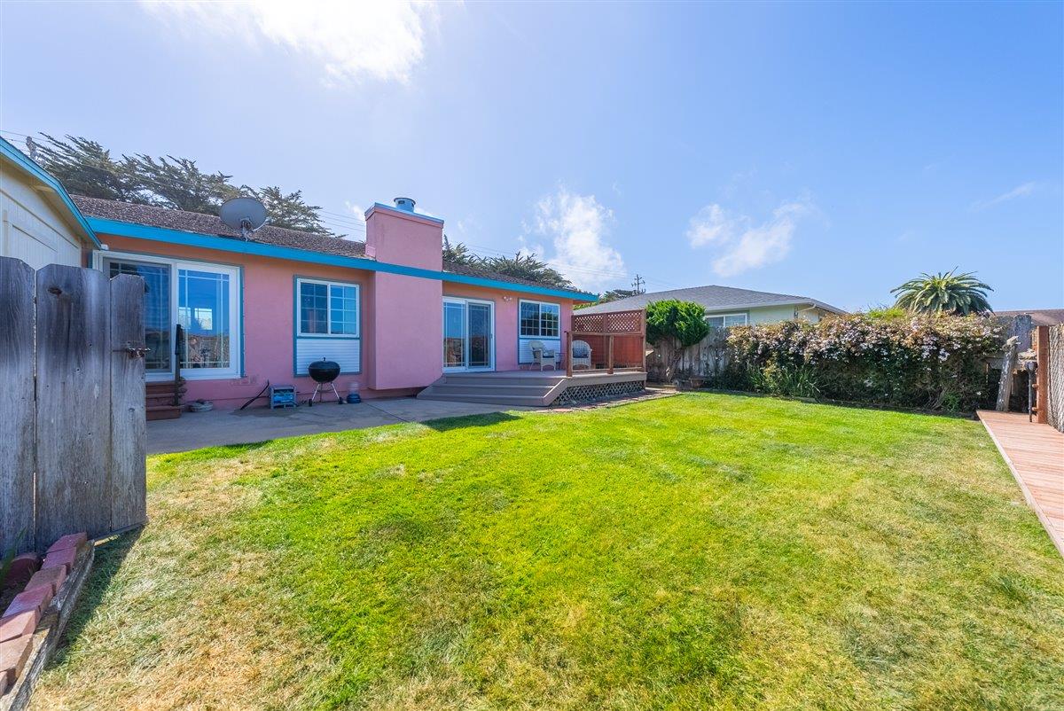 3127 Lake Drive