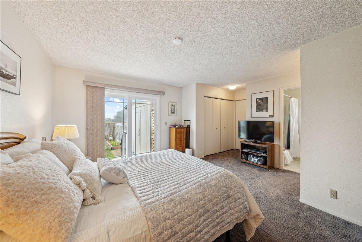 3127 Lake Drive