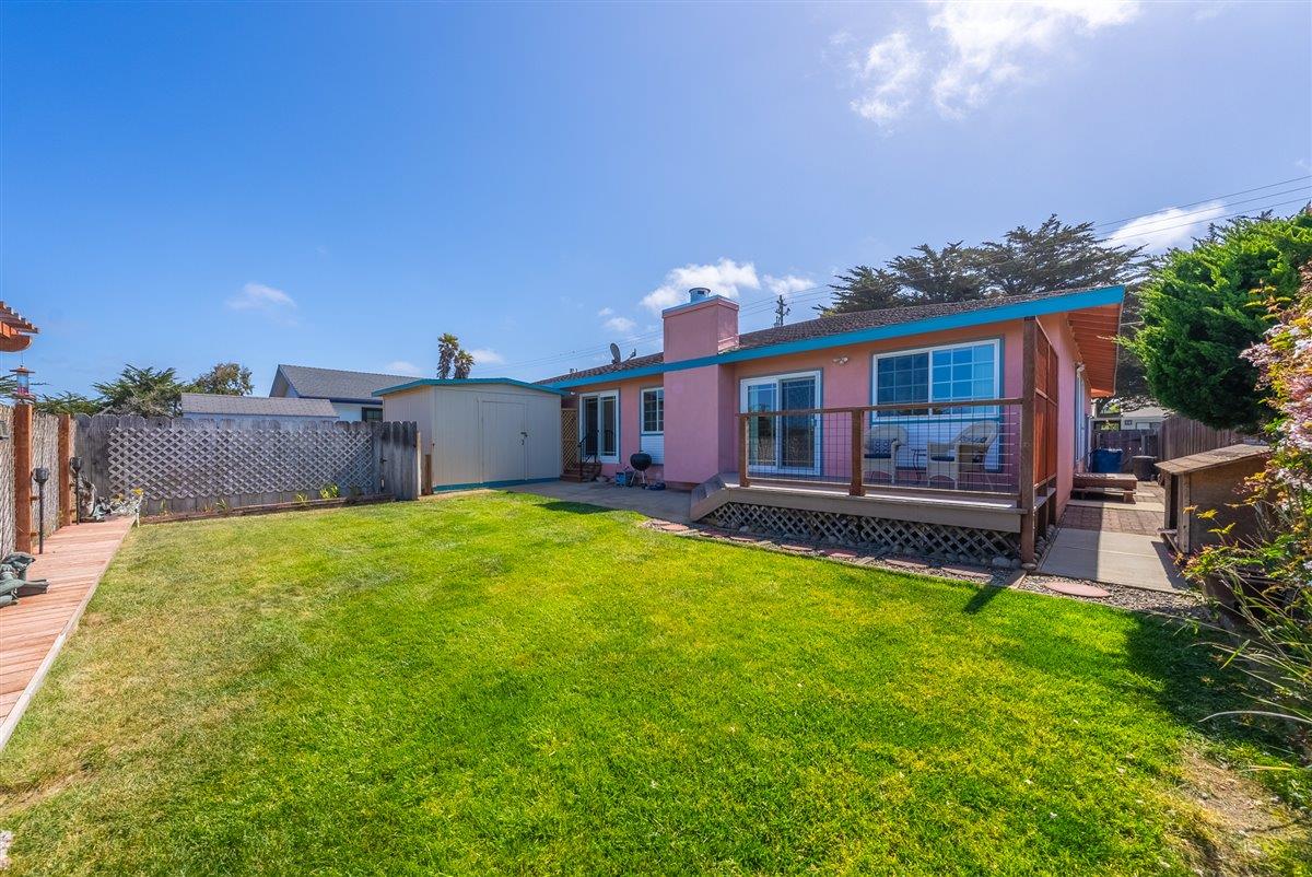 3127 Lake Drive
