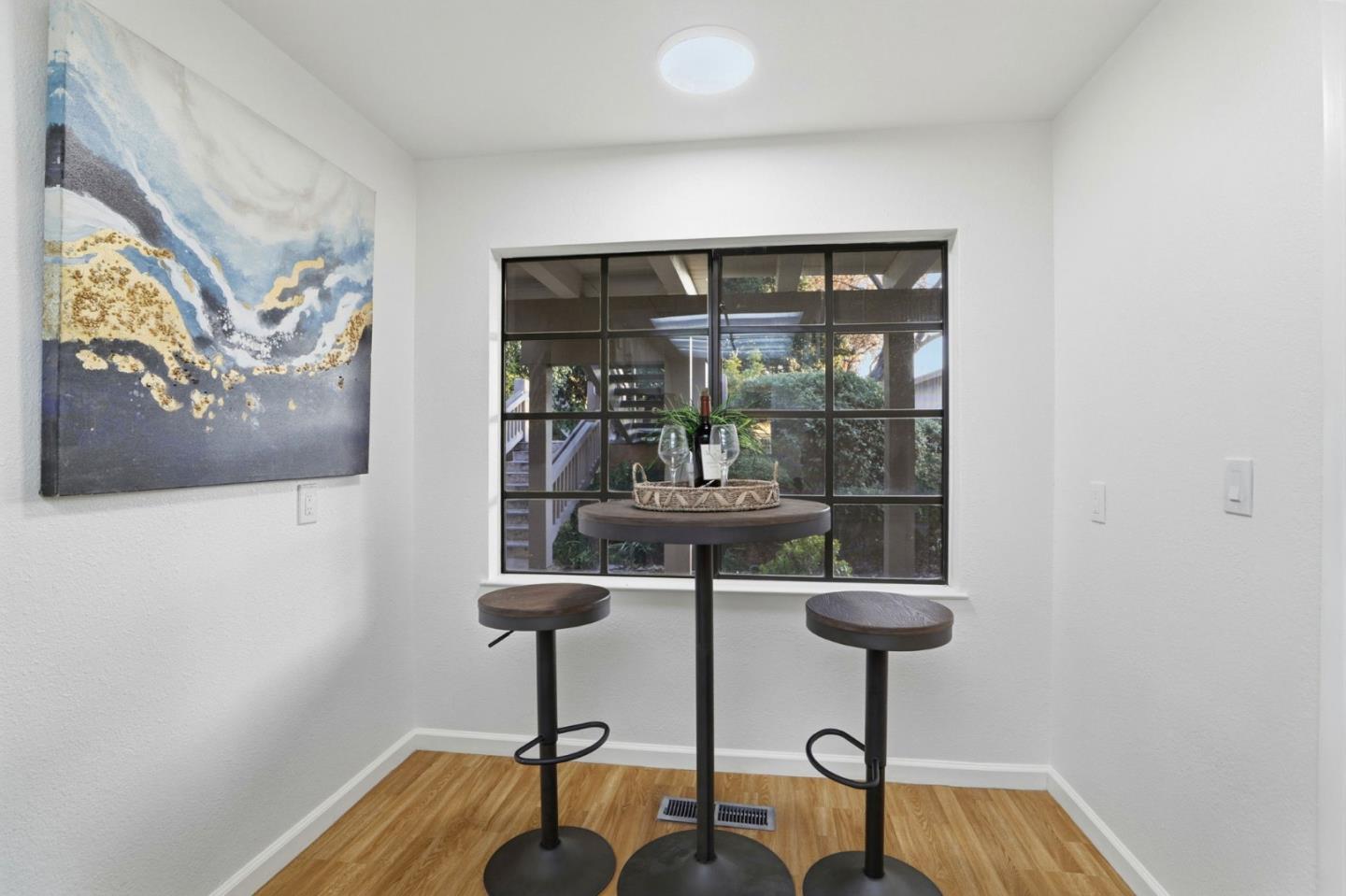 5106 Cribari PL