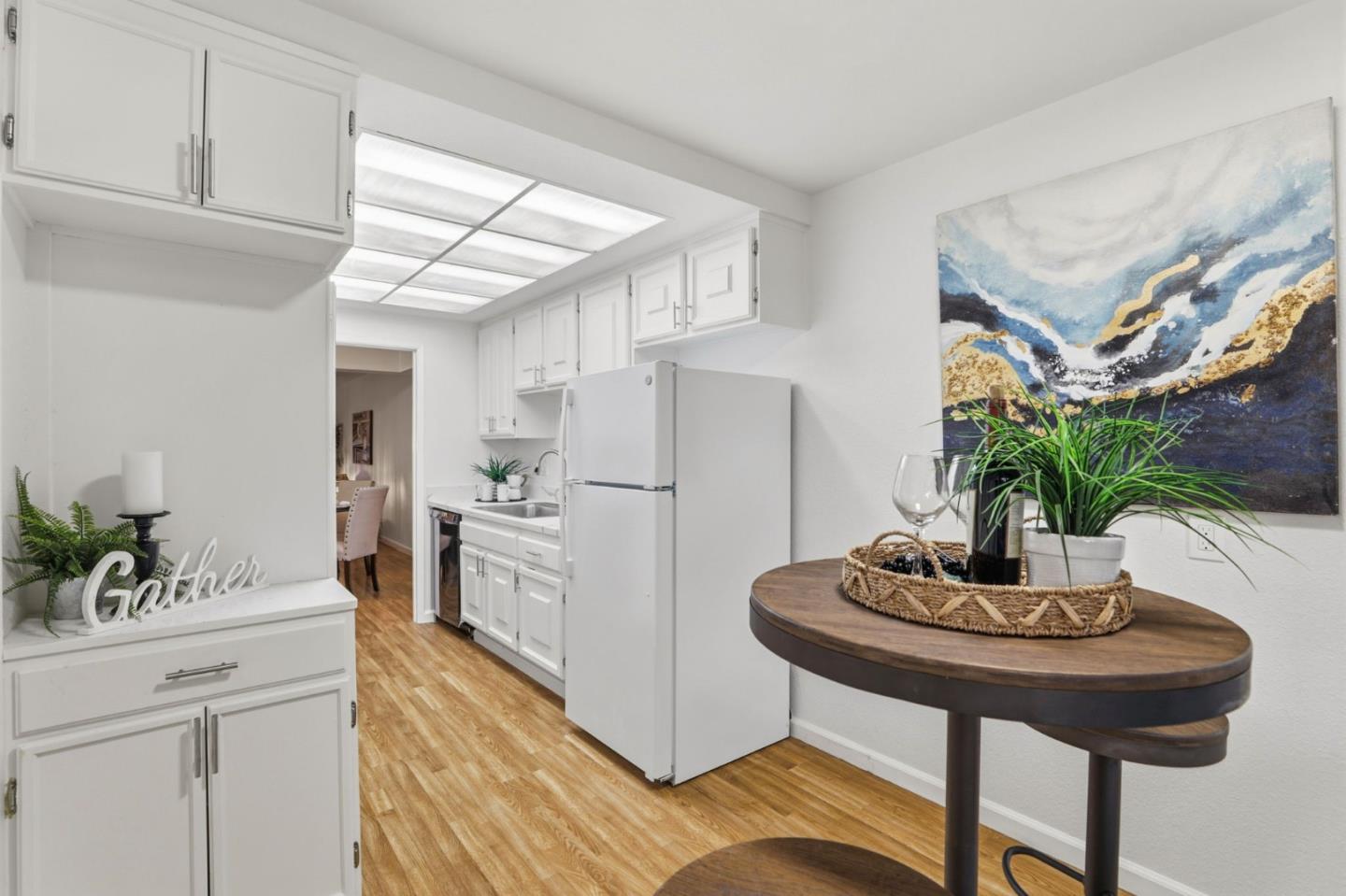 5106 Cribari PL