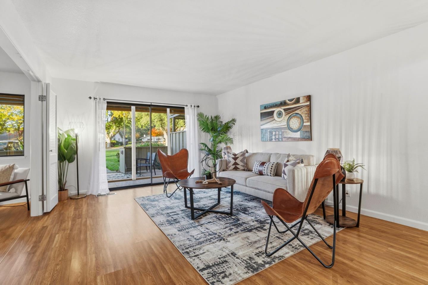 5106 Cribari PL