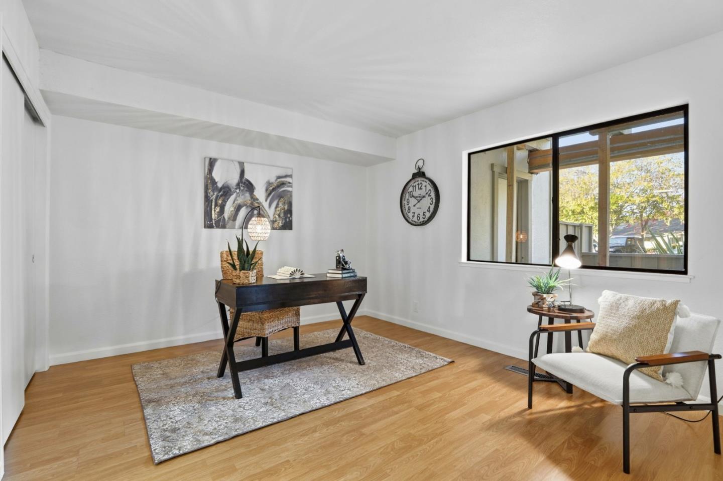 5106 Cribari PL