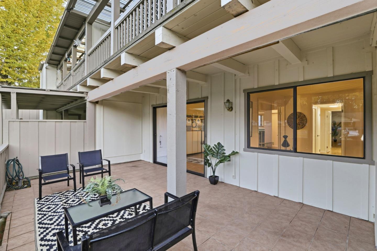 5106 Cribari PL