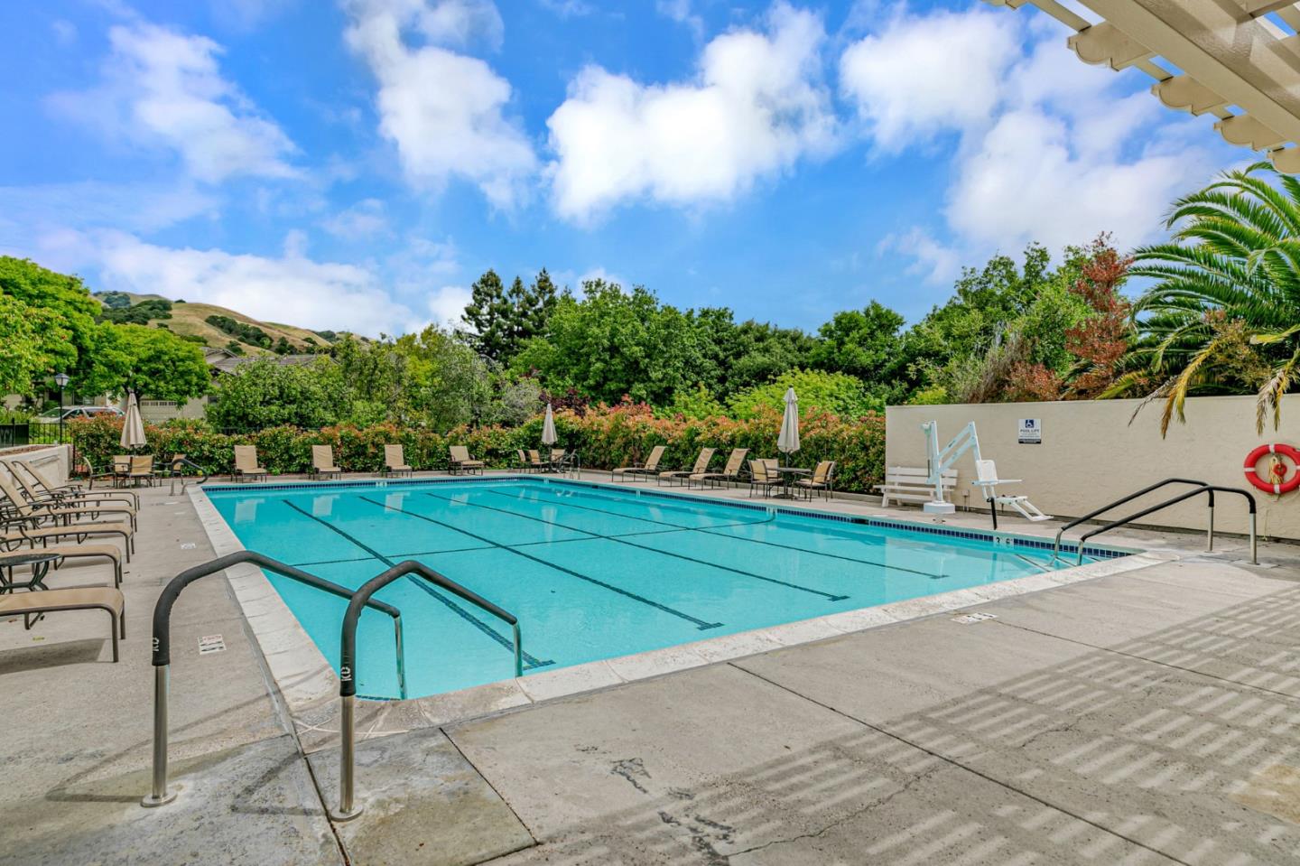 5106 Cribari PL