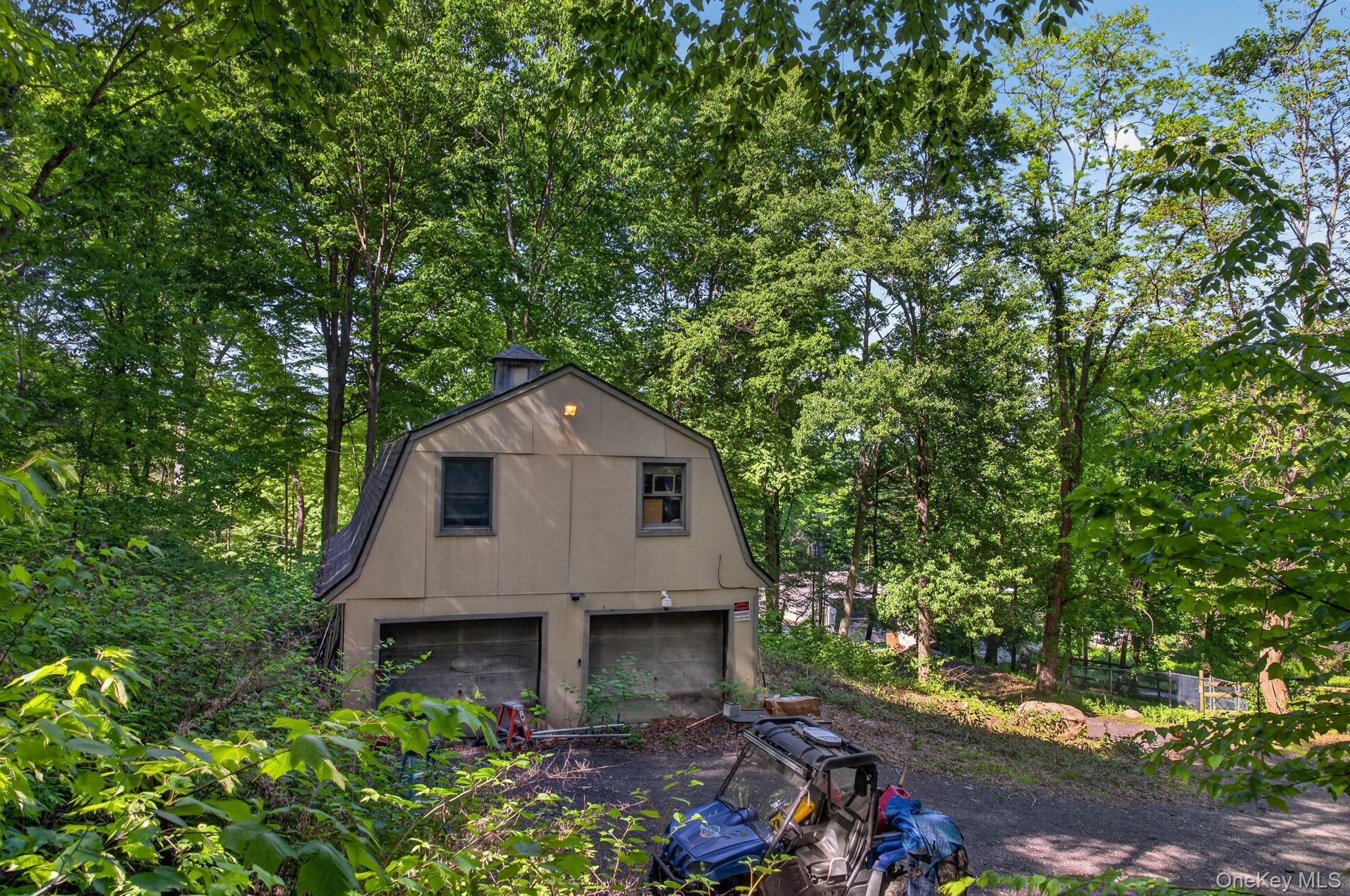 11 RICHARDSVILLE ROAD