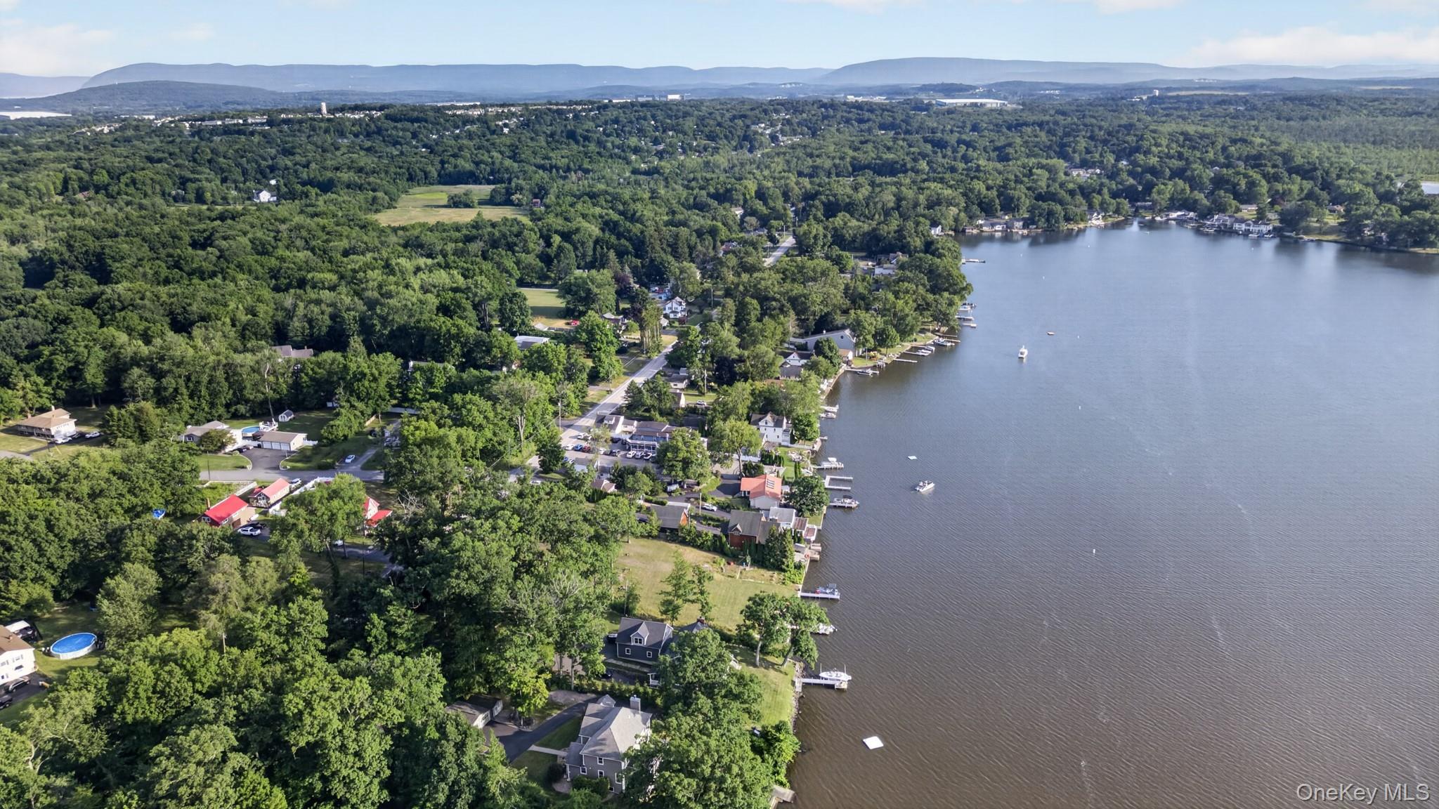 355 Lakeside Road