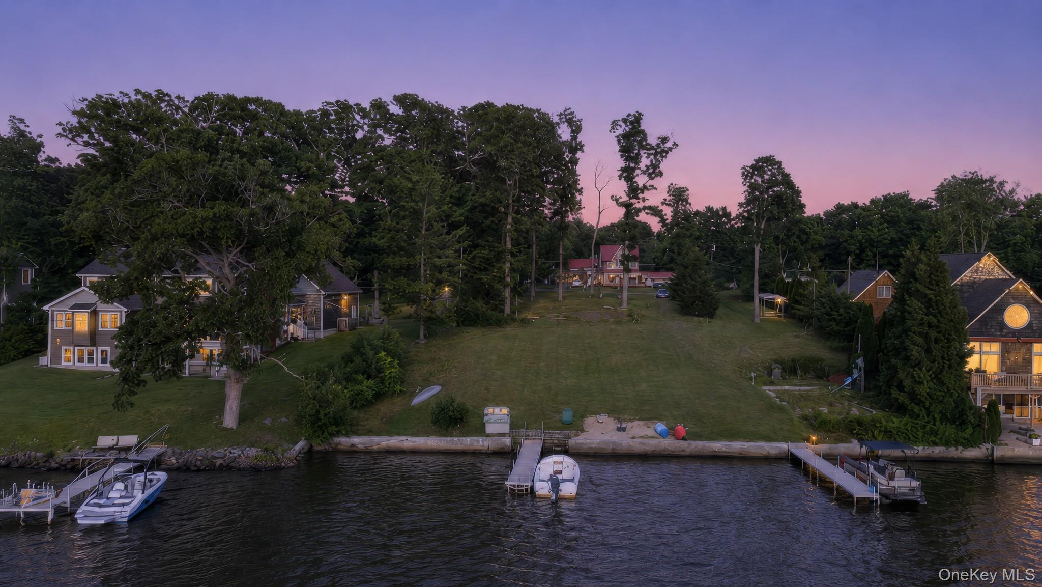 355 Lakeside Road