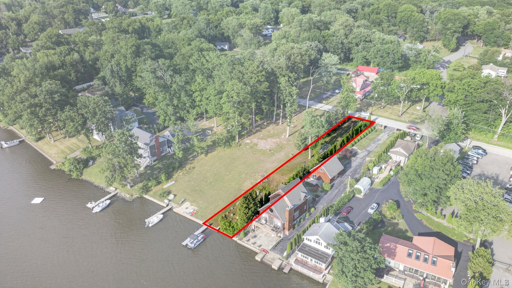 355 Lakeside Road