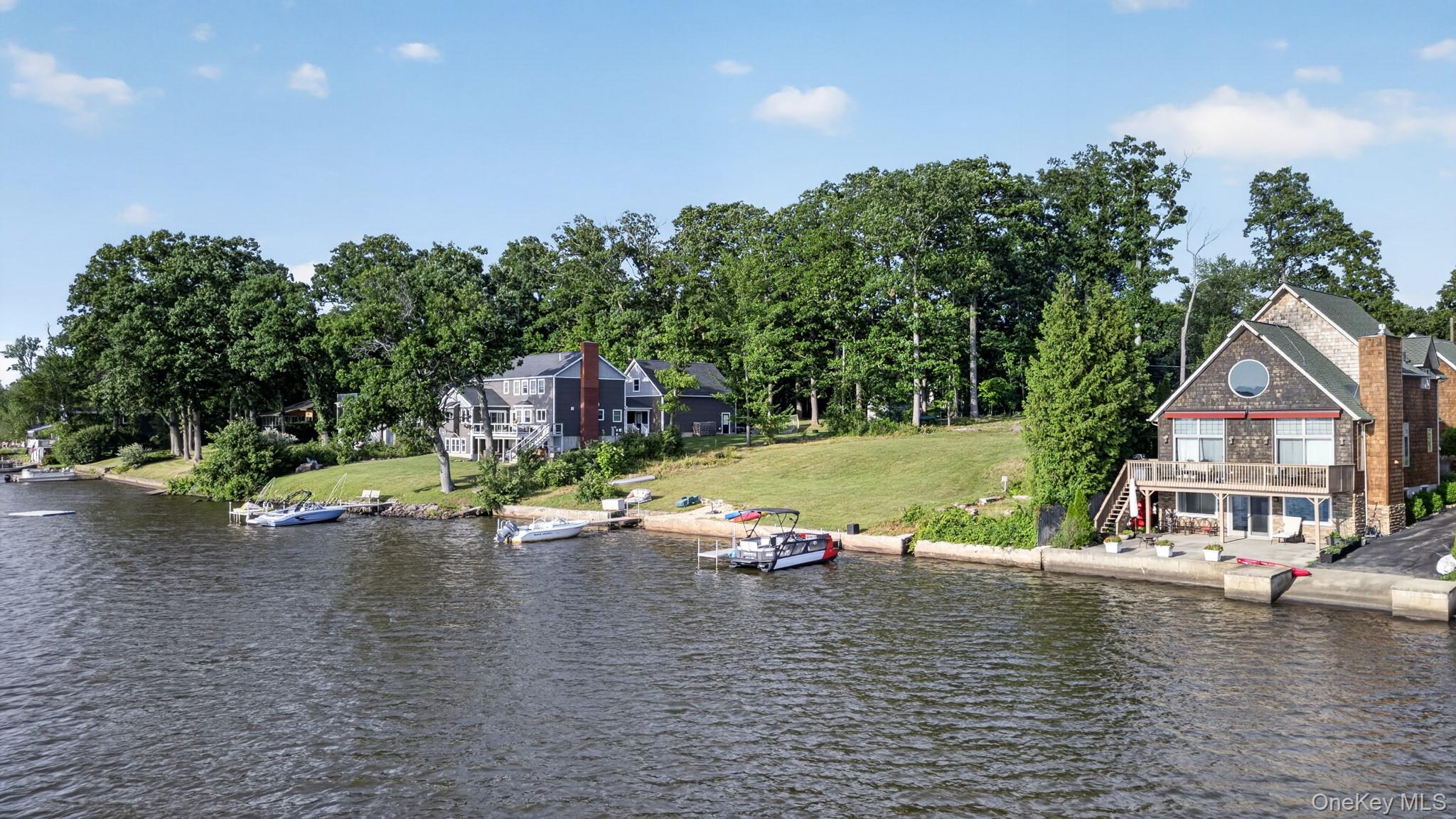 355 Lakeside Road