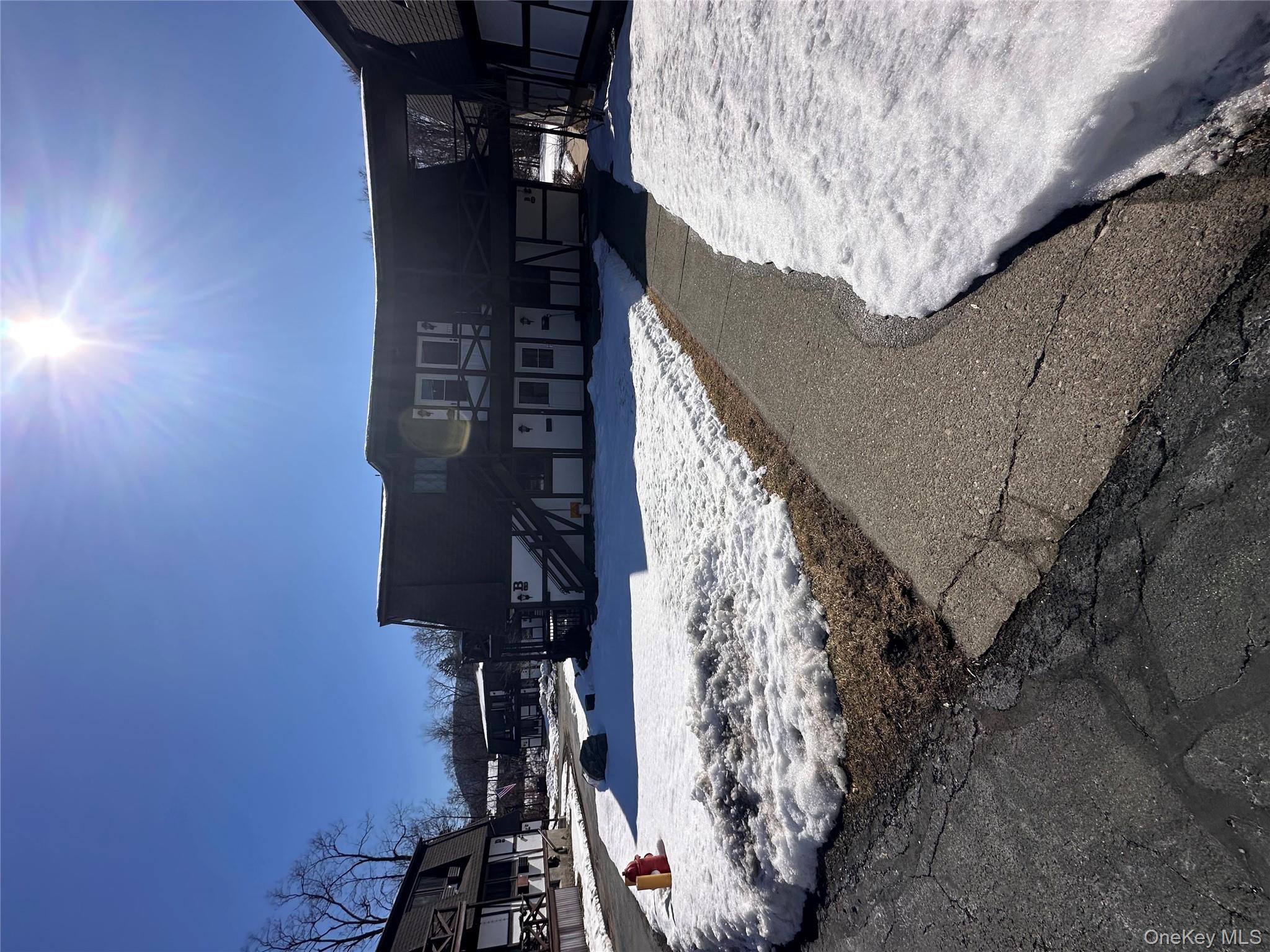 129 Main Street Unit: B11