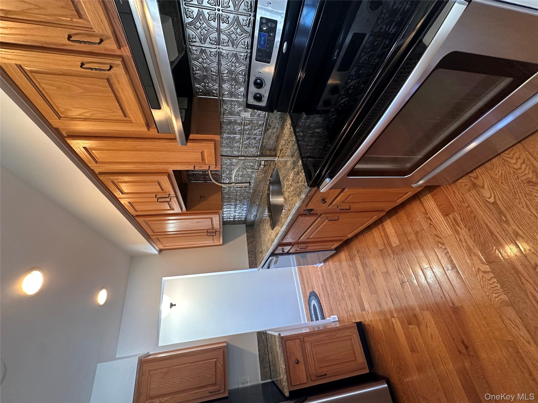 129 Main Street Unit: B11