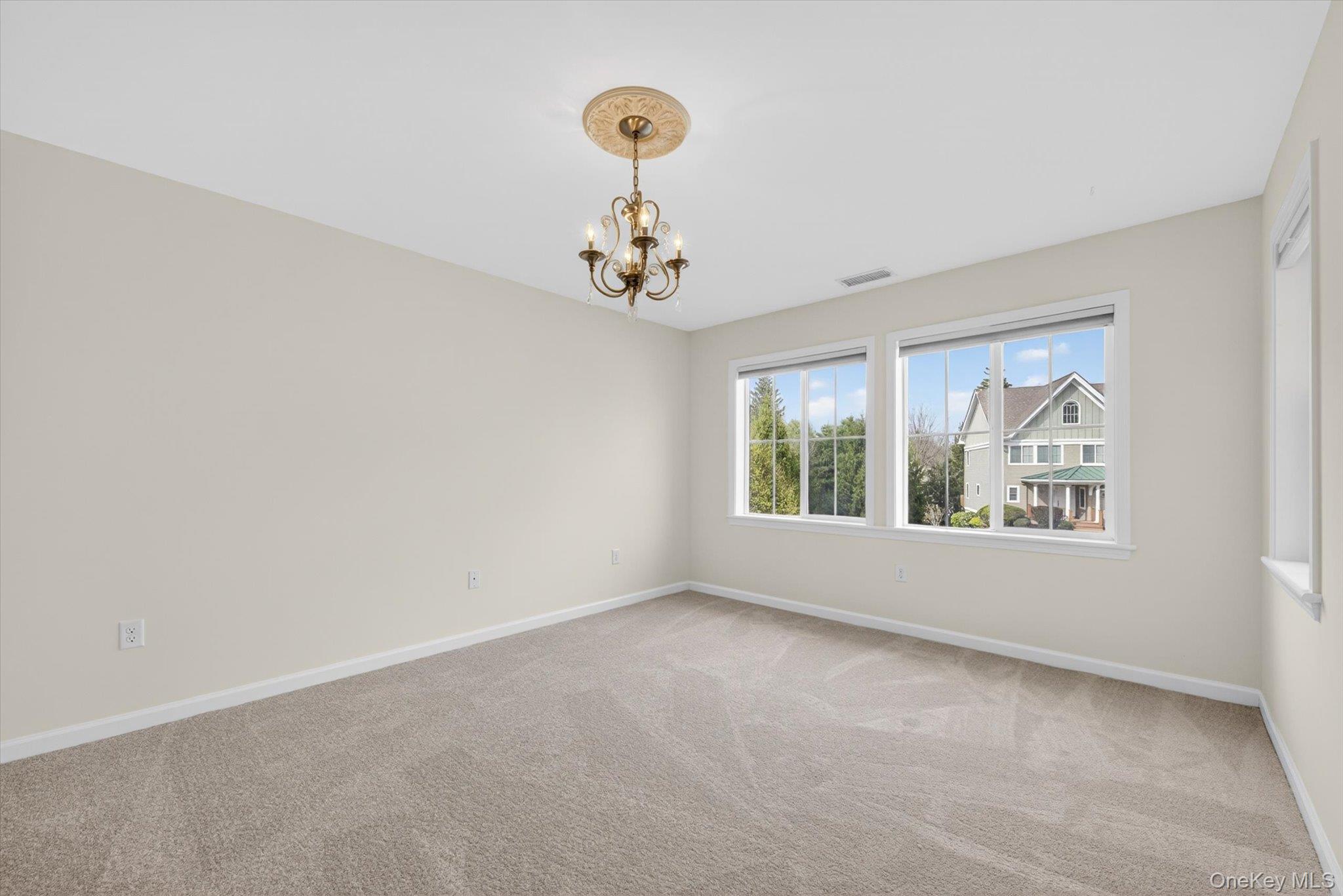 4 Pond Ridge Road