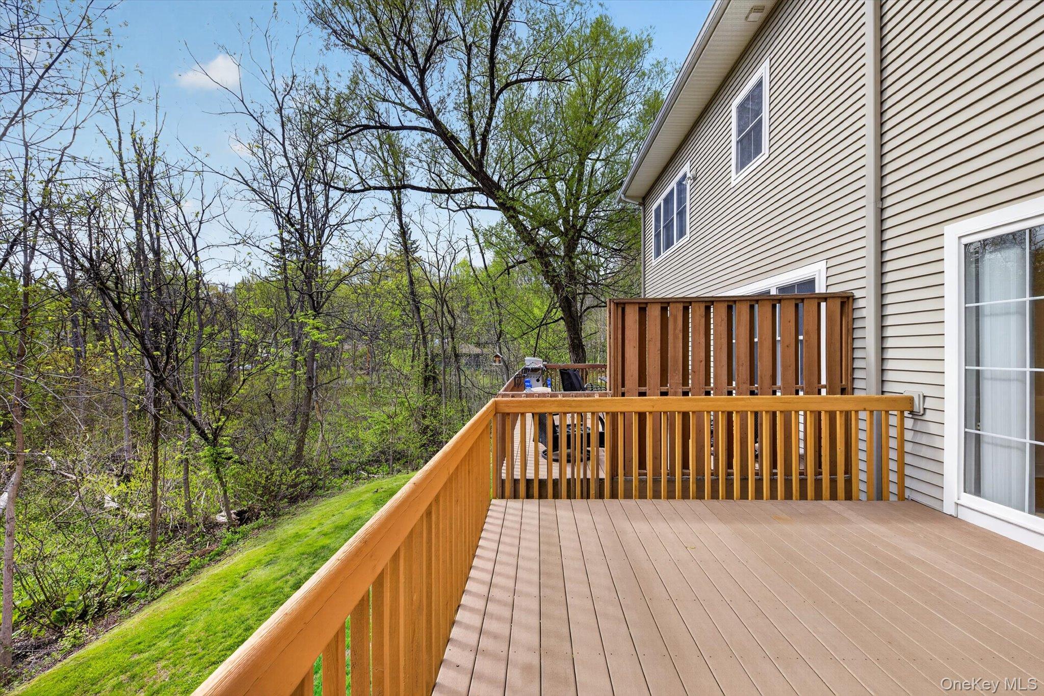 4 Pond Ridge Road