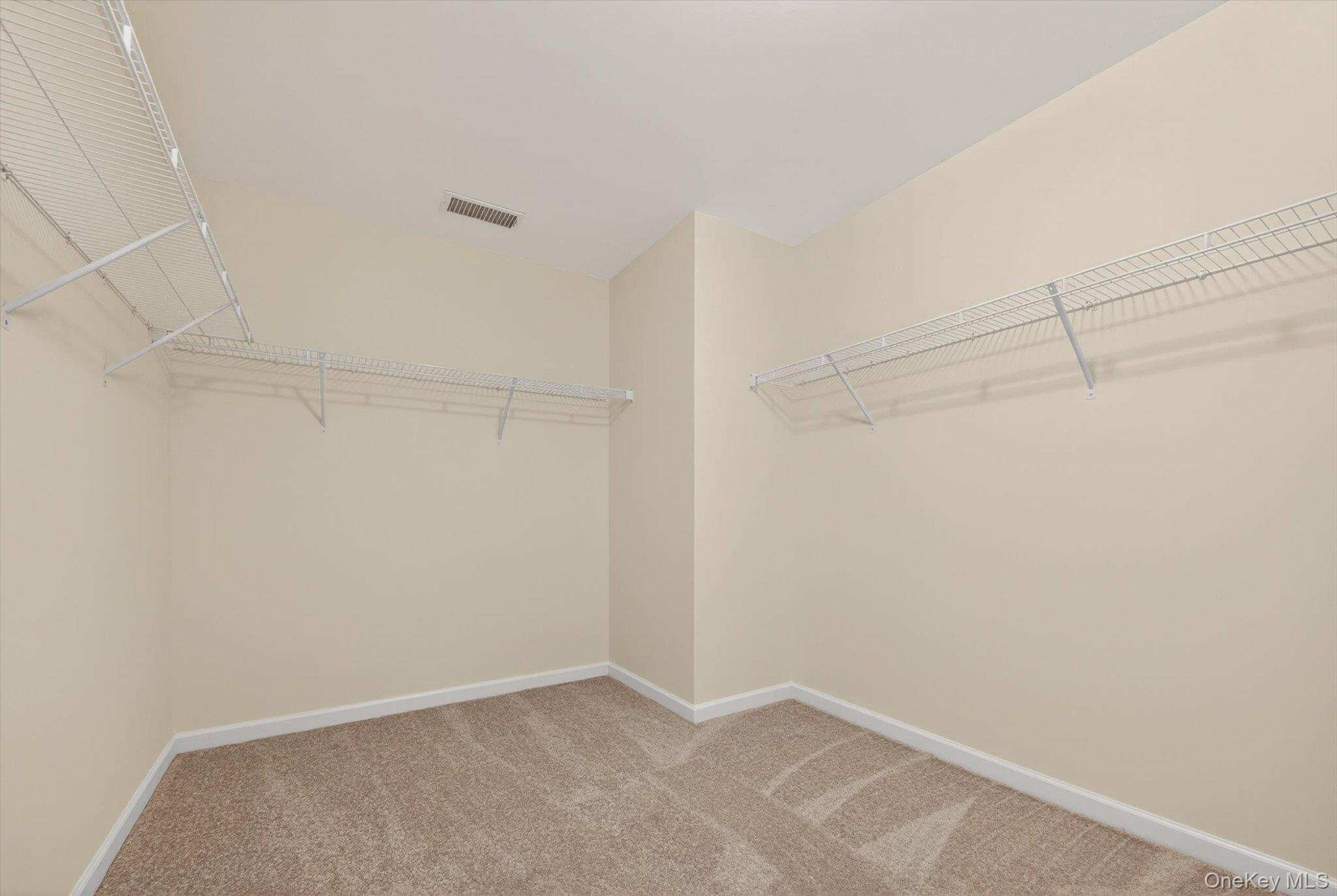 4 Pond Ridge Road
