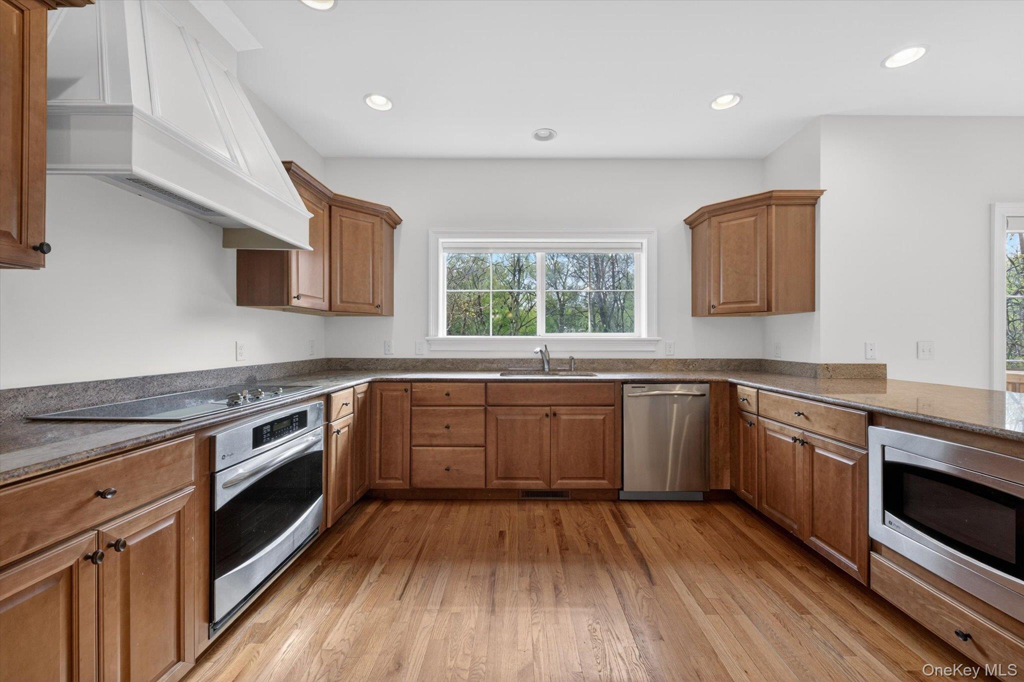 4 Pond Ridge Road