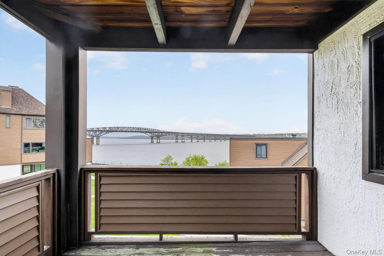 350 N Water Street Unit: 2-18