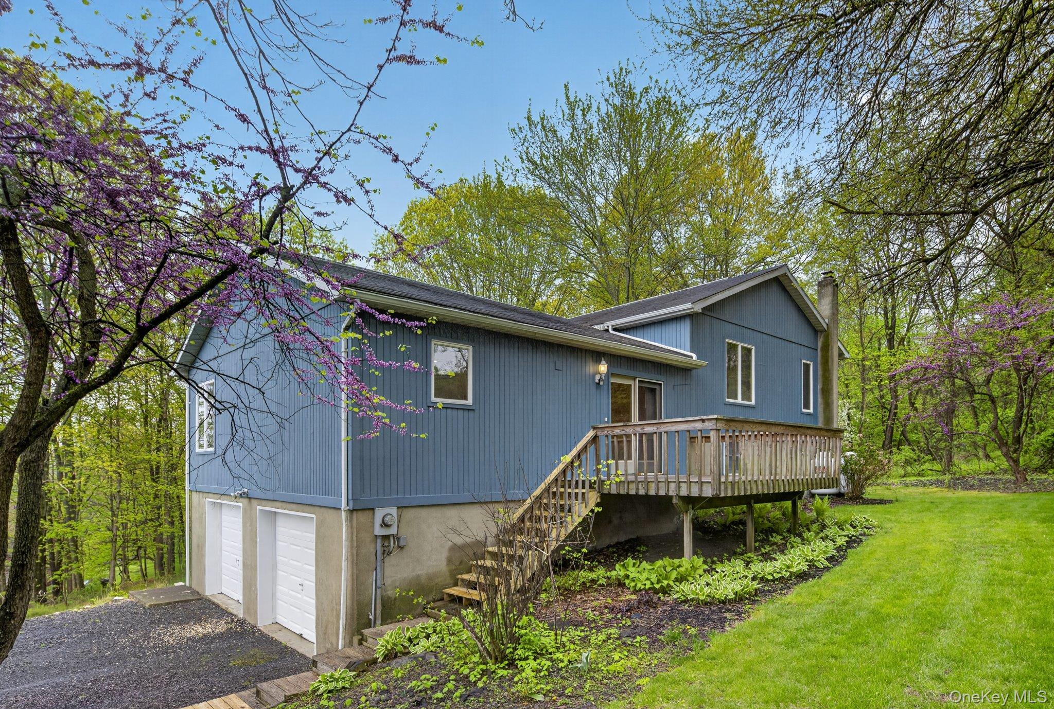 12 Hillside Drive