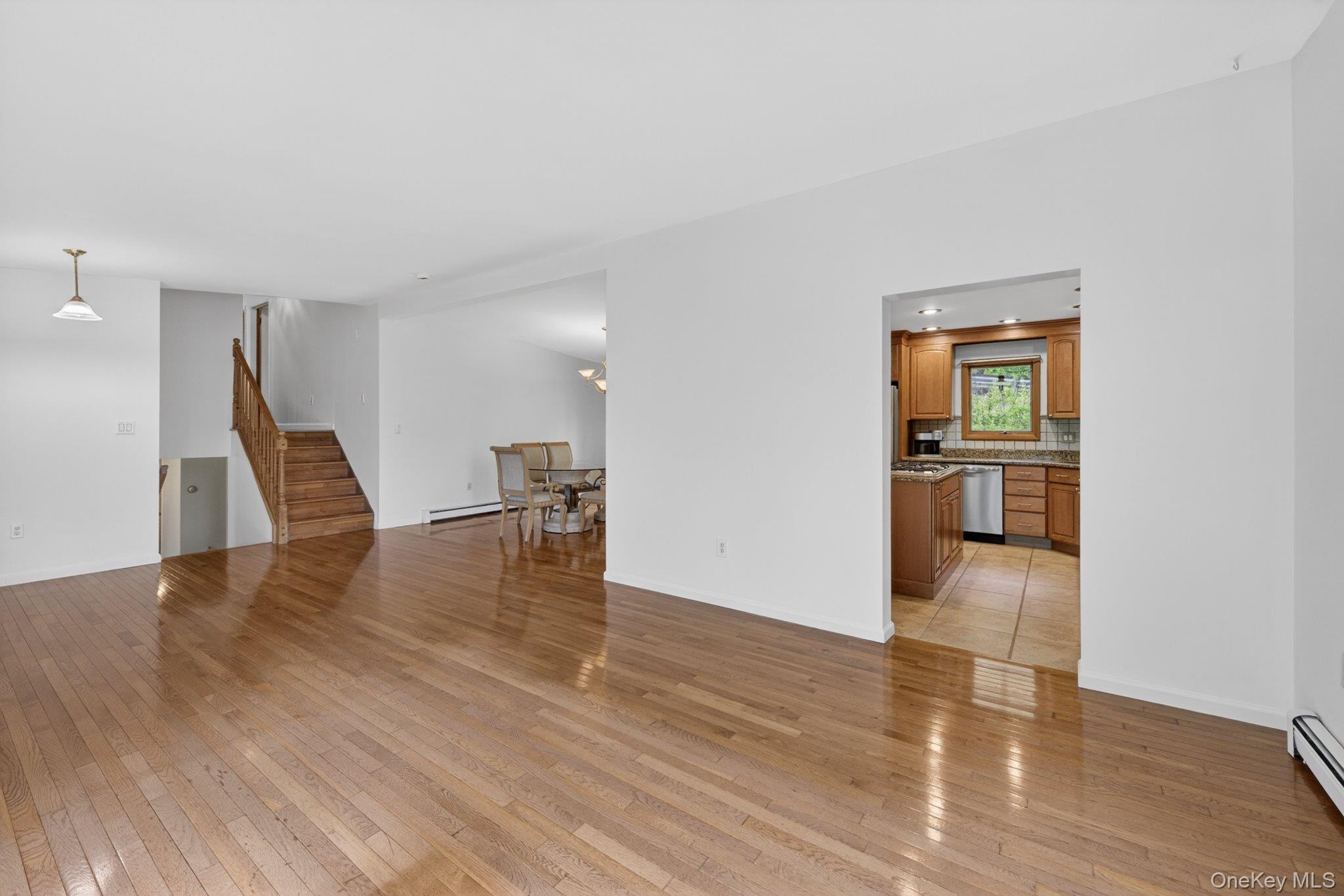 12 Hillside Drive
