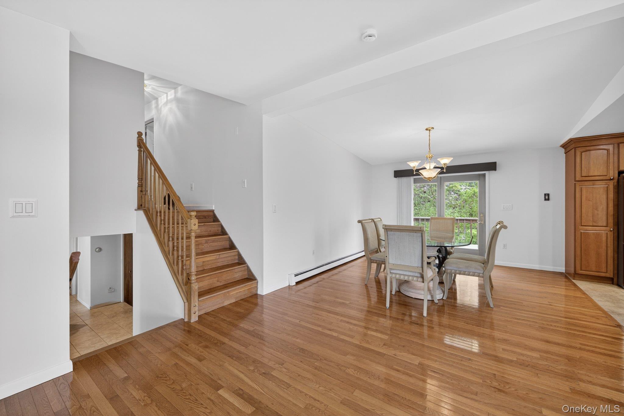 12 Hillside Drive