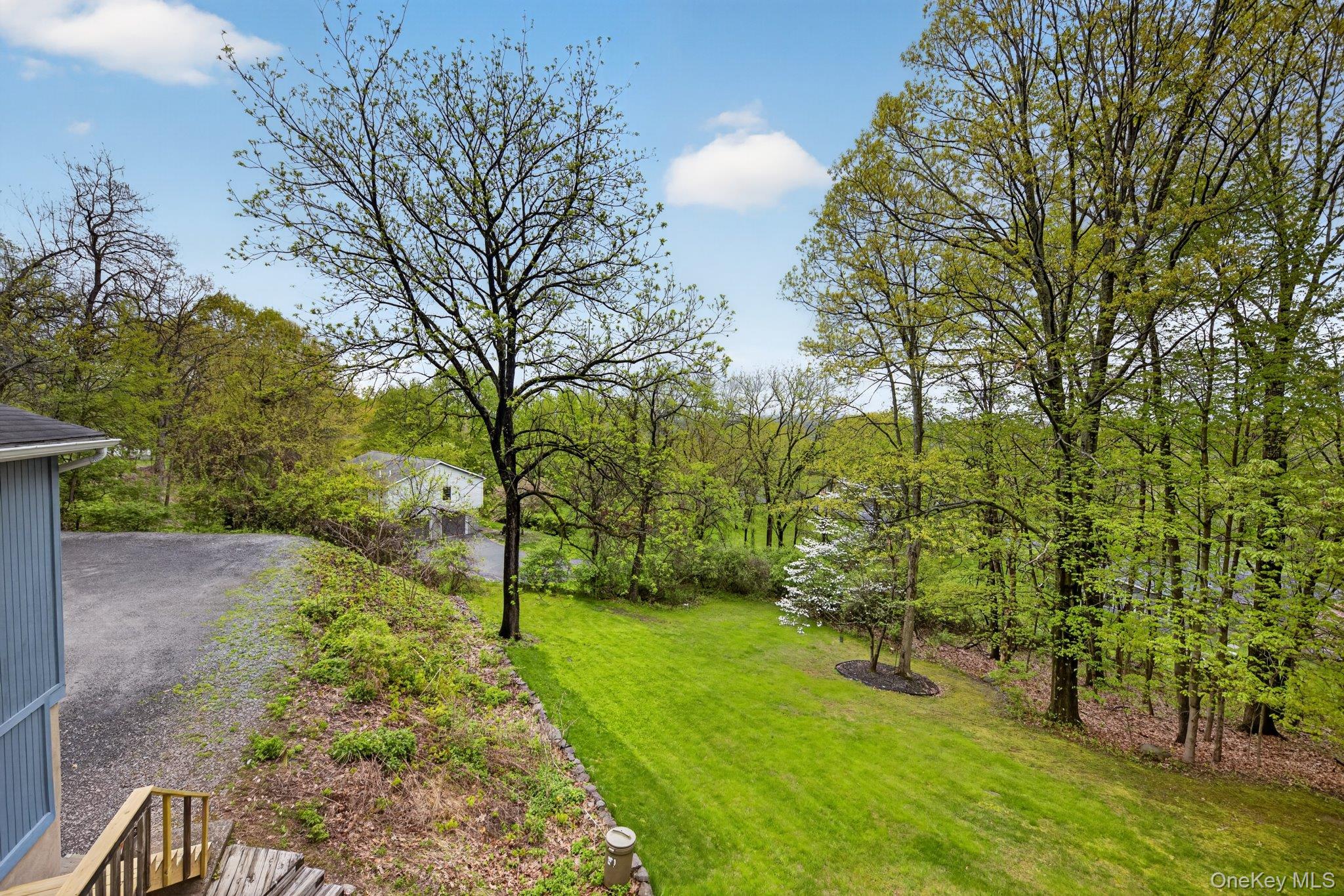 12 Hillside Drive