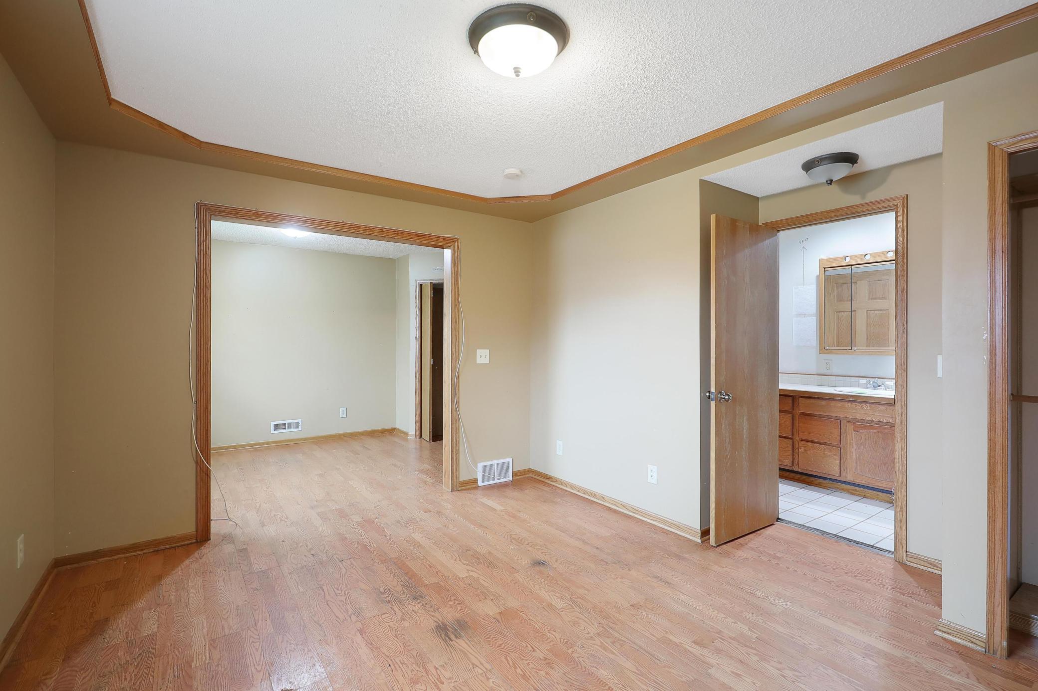 5642 139th Street Court