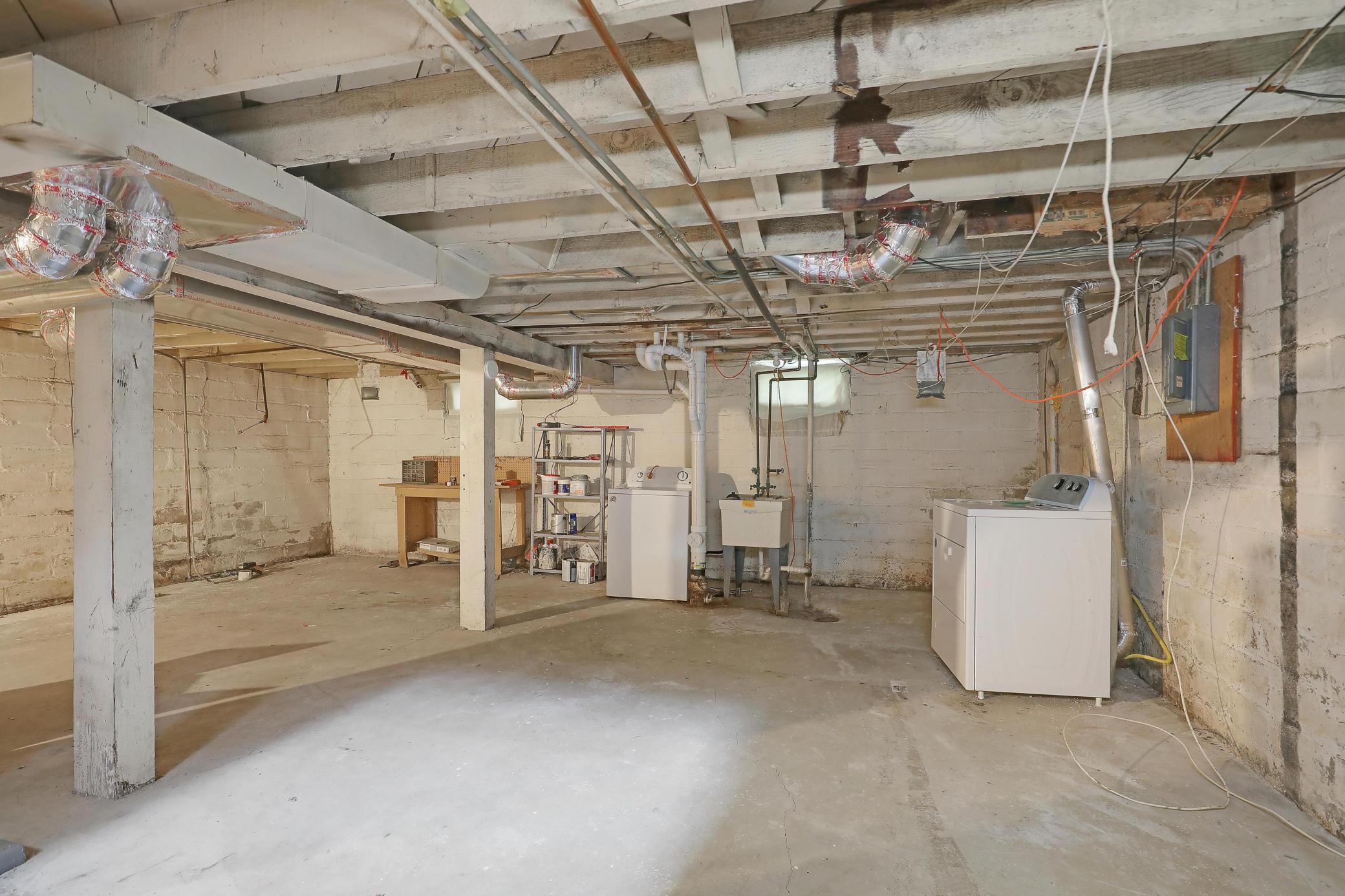 1989 Randolph Avenue