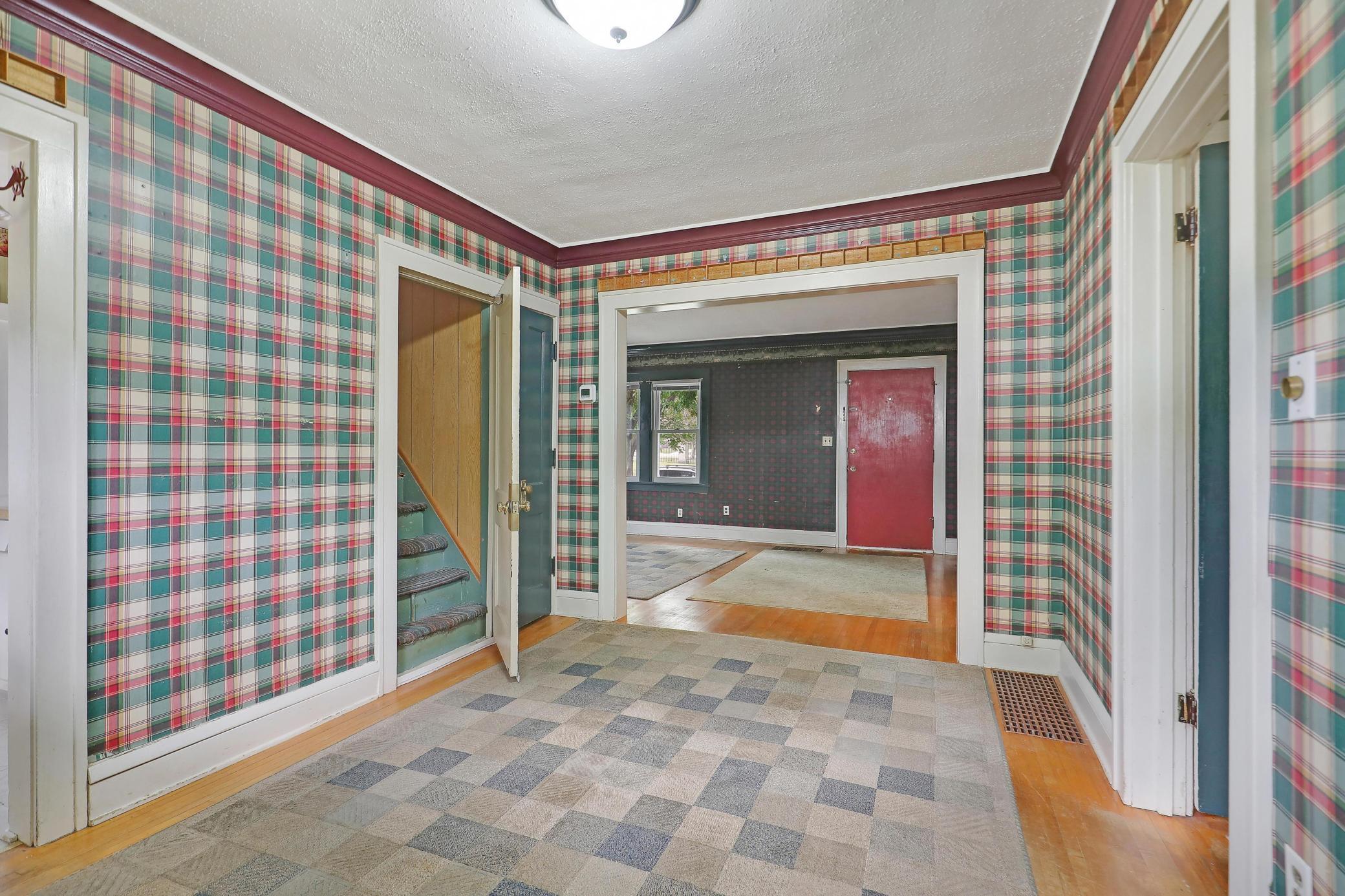 1989 Randolph Avenue