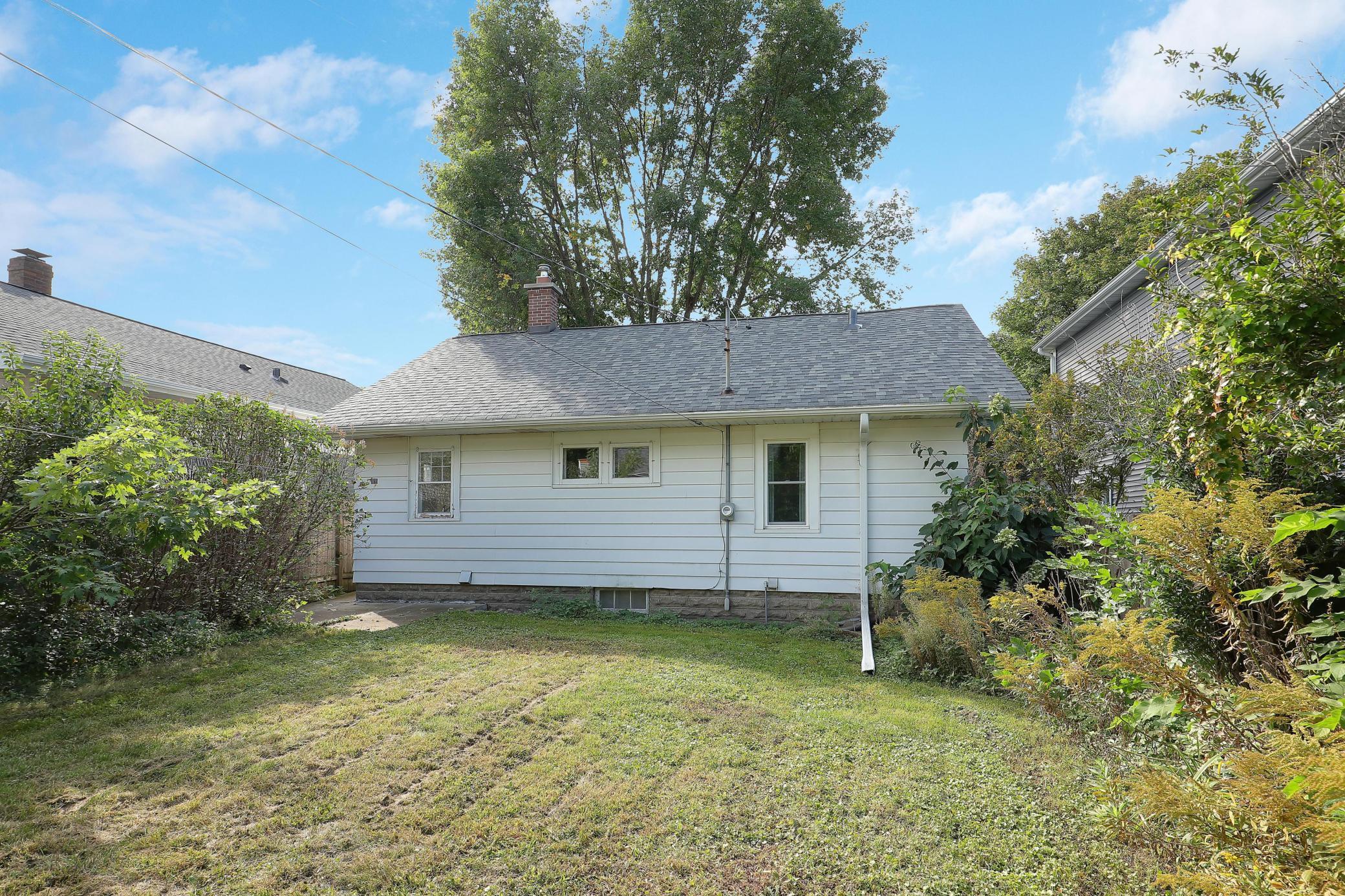 1989 Randolph Avenue