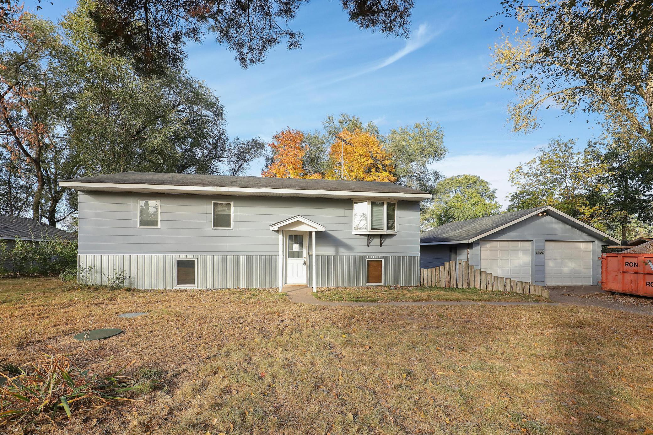 1432 Ramada Avenue S