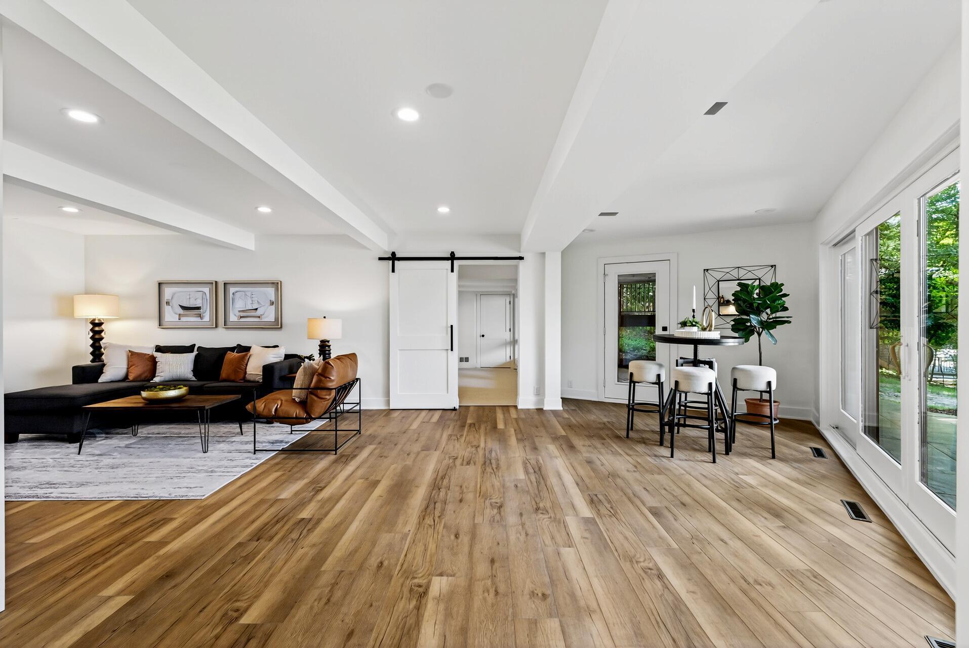 5940 Hardscrabble Circle