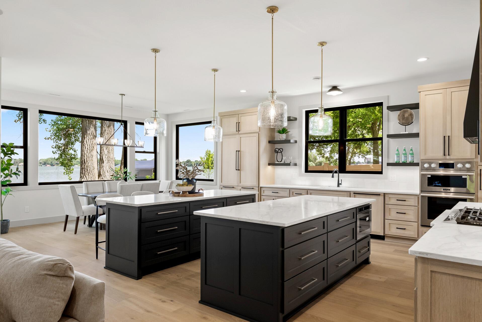 2006 Shorewood Lane