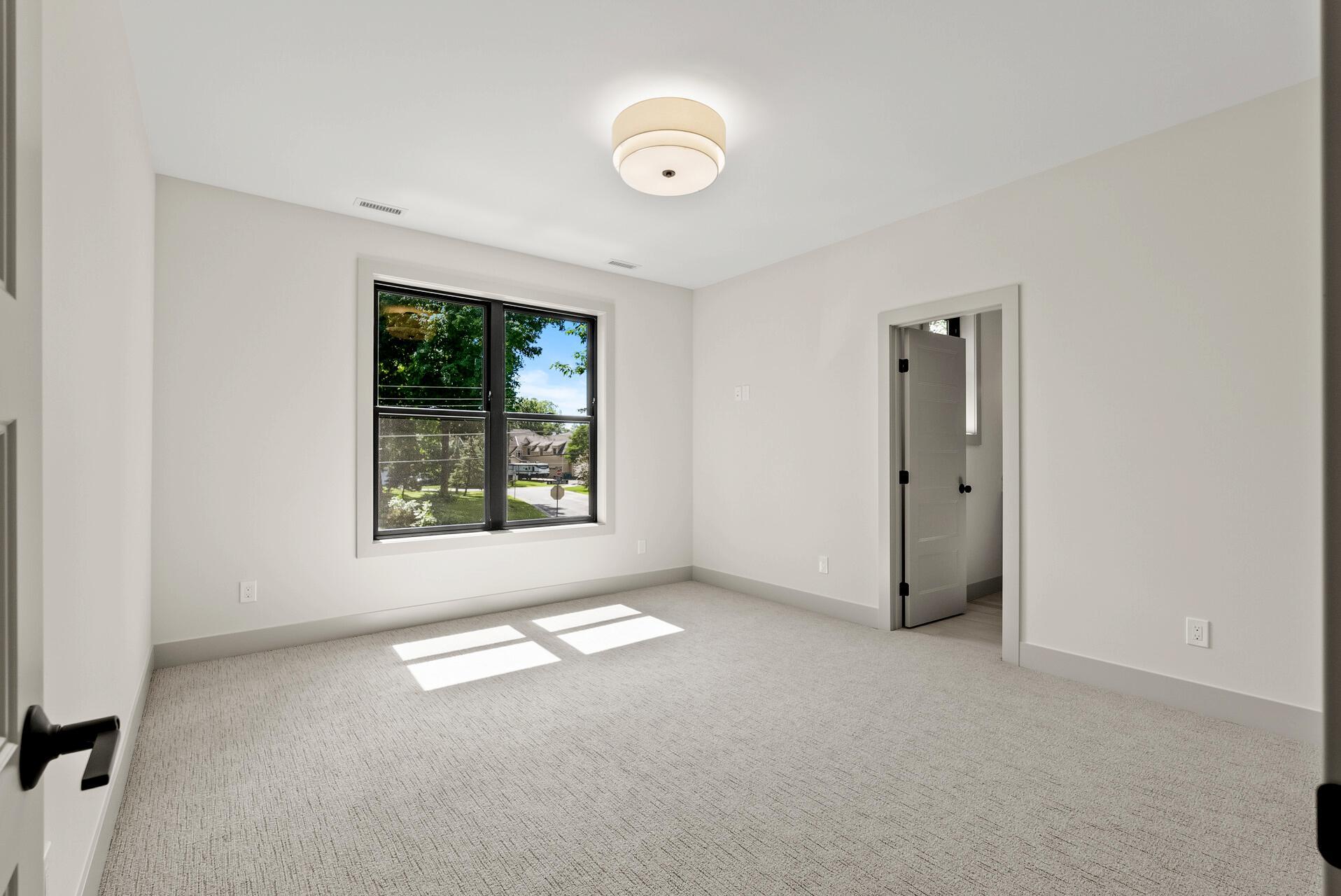 2006 Shorewood Lane