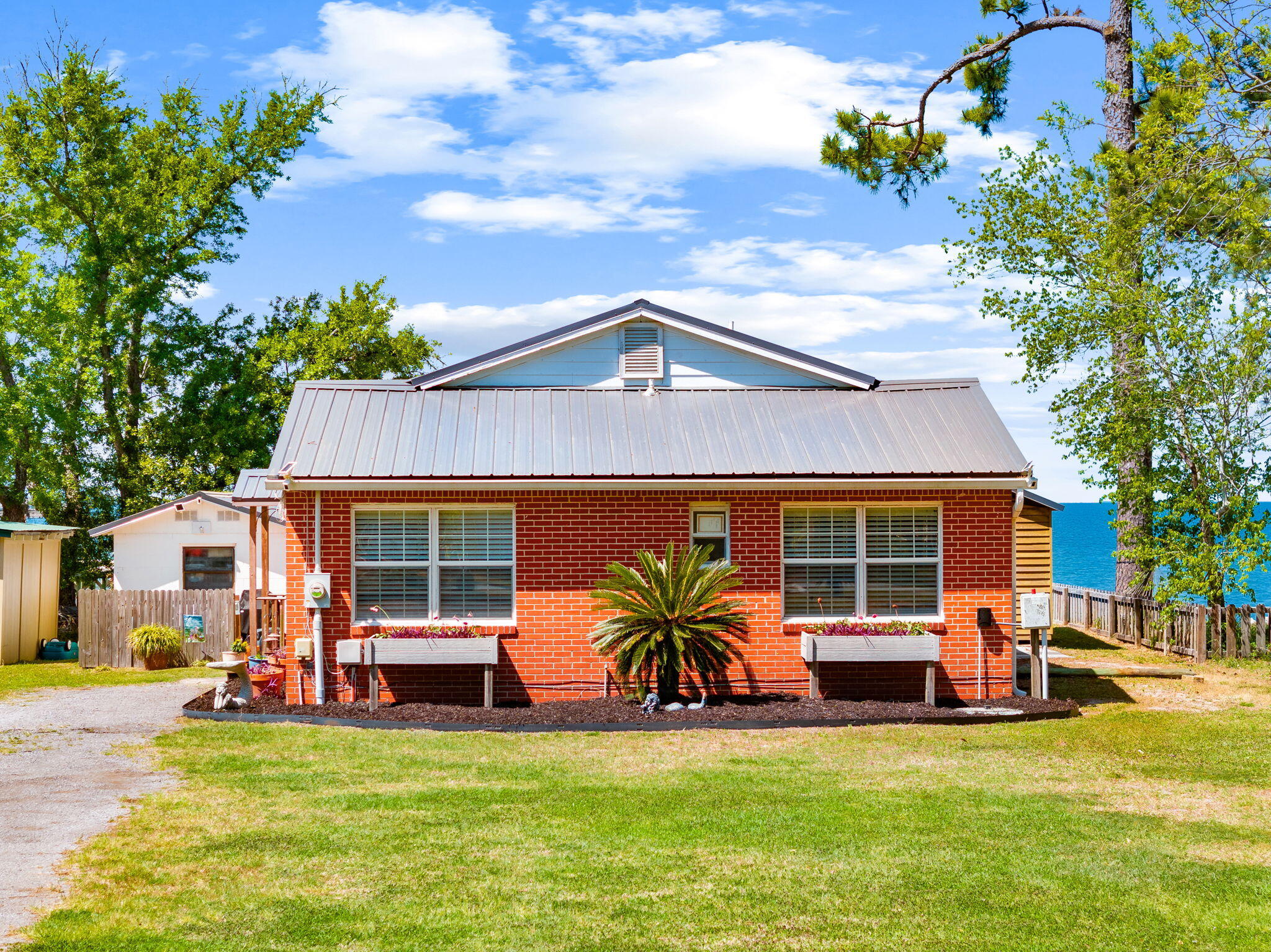 2554 Bay Grove Road